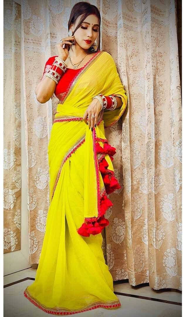 VRAGI Georgette Solid Regular Saree With Unstitched Blouse Piece ( Light Green ) VRAGI Georgette Solid Regular Saree With Unstitched Blouse Piece ( Light Green )