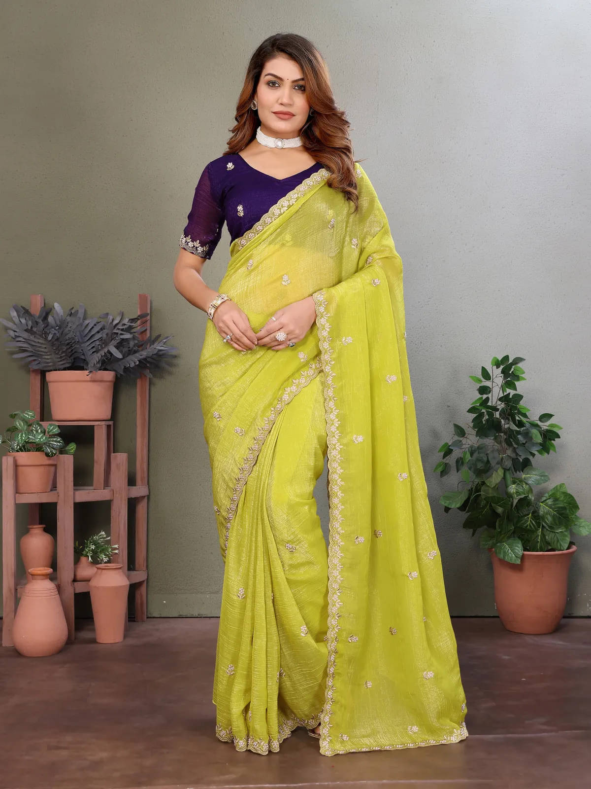     			VRAGI Jimmy Choo Embroidered Regular Saree With Unstitched Blouse Piece ( Green )