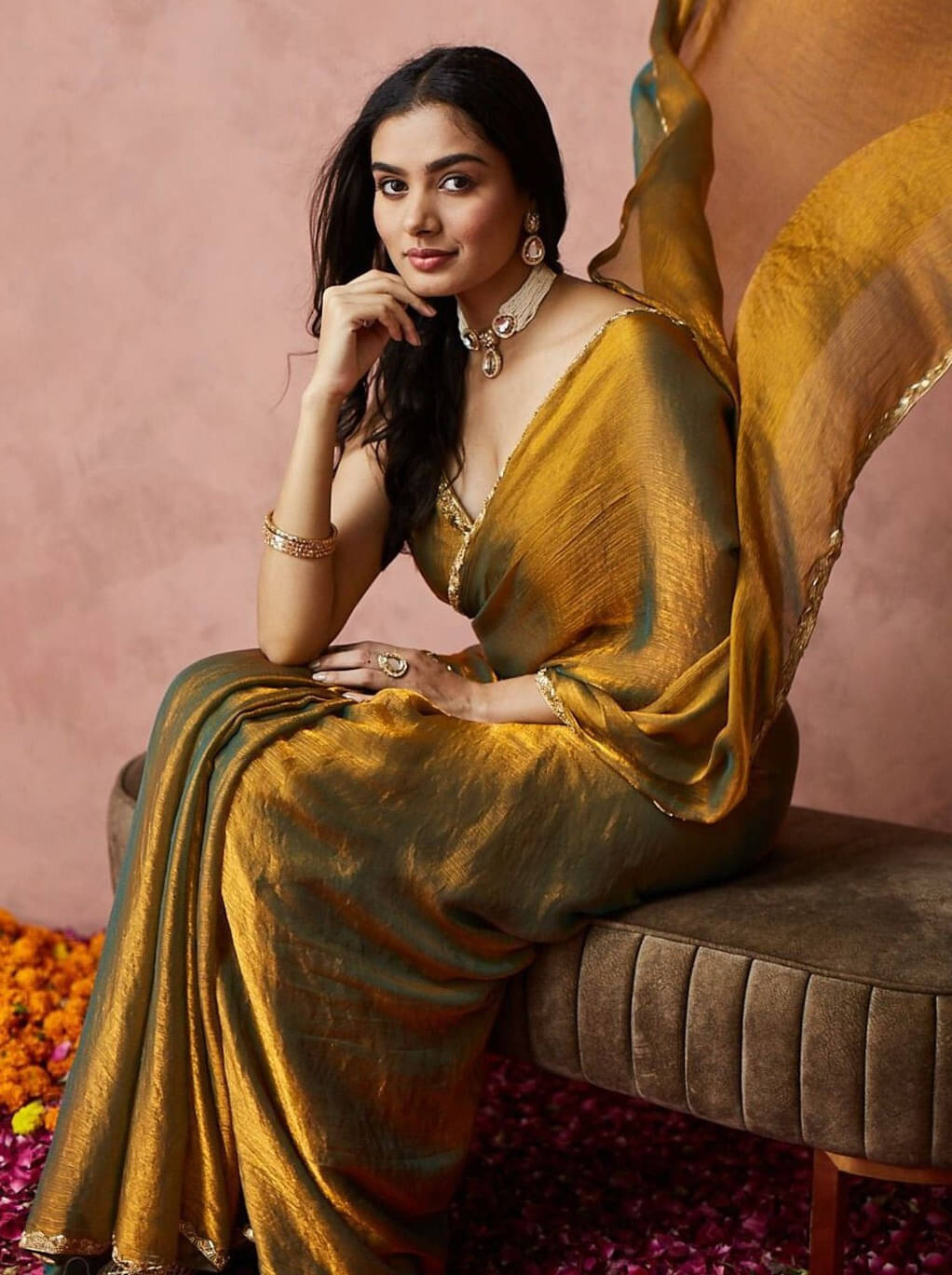    			VRAGI Jimmy Choo Embroidered Regular Saree With Unstitched Blouse Piece ( Multicolor )