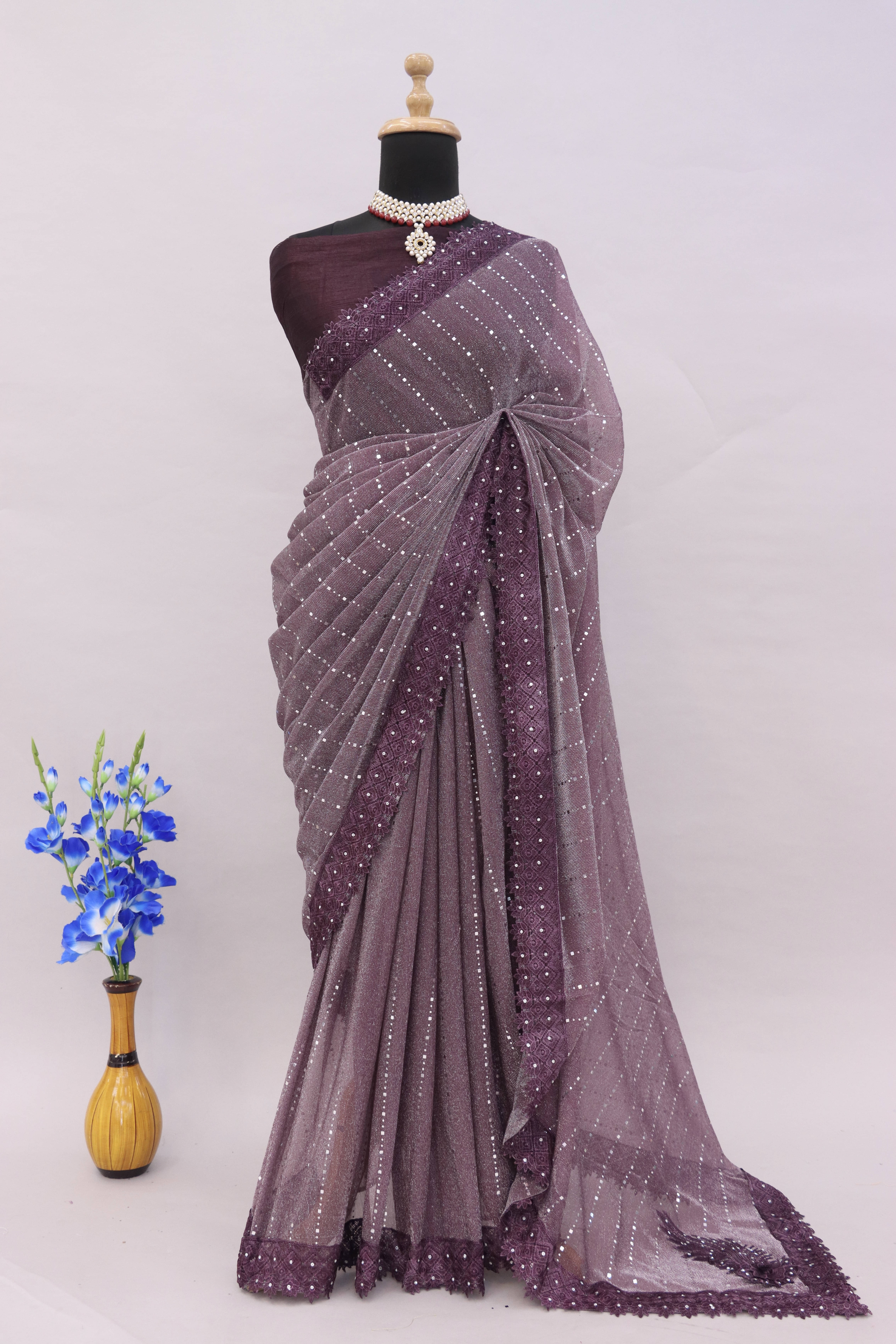 VRAGI Lycra Applique Regular Saree With Unstitched Blouse Piece ( Purple )     			VRAGI Lycra Applique Regular Saree With Unstitched Blouse Piece ( Purple )