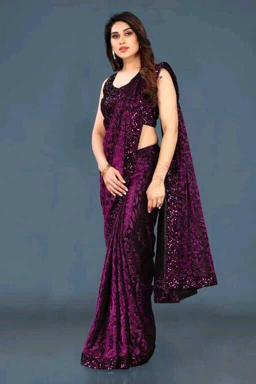     			VRAGI Lycra Embellished Regular Saree With Unstitched Blouse Piece ( Purple )