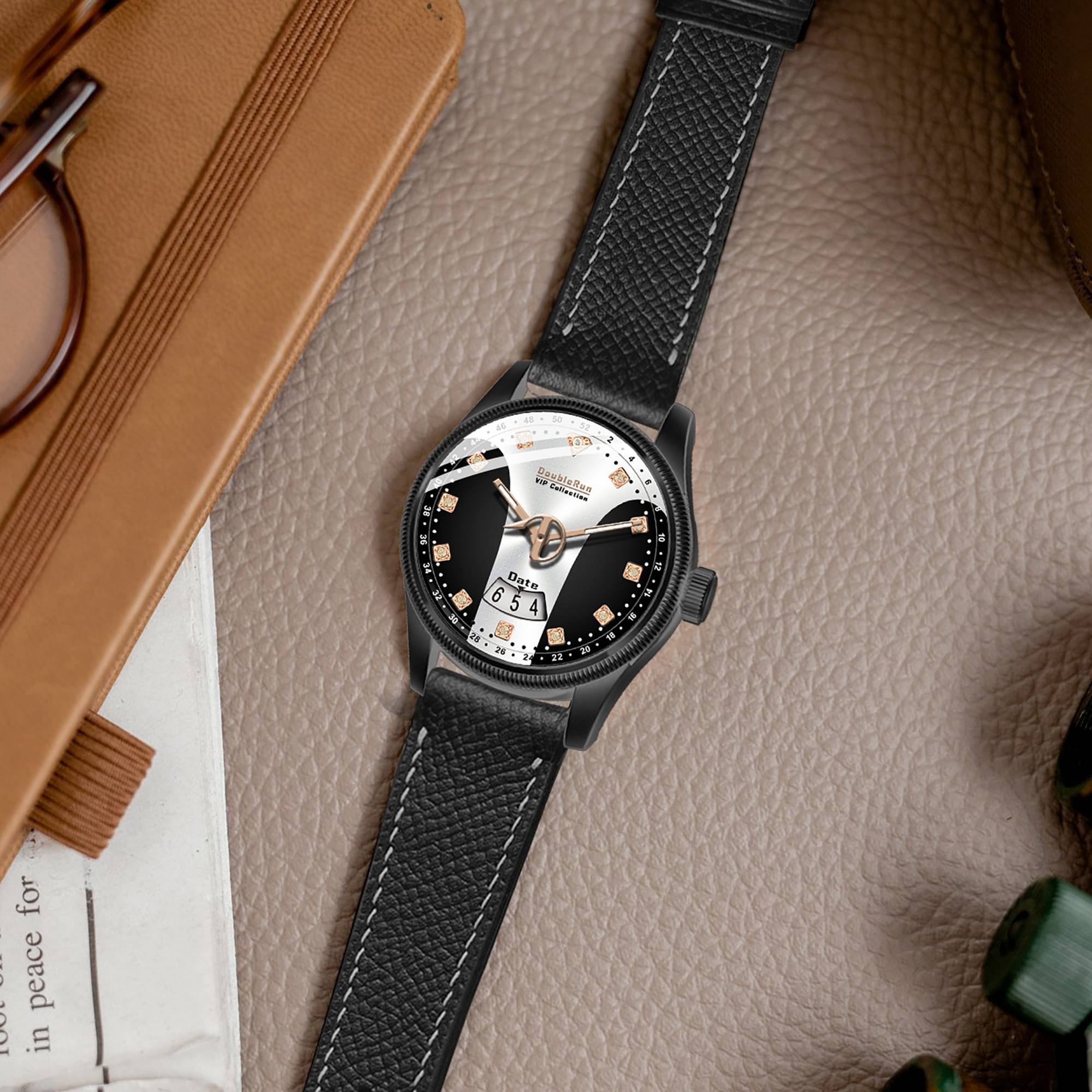     			DoubleRun Black Leather Analog Men's Watch