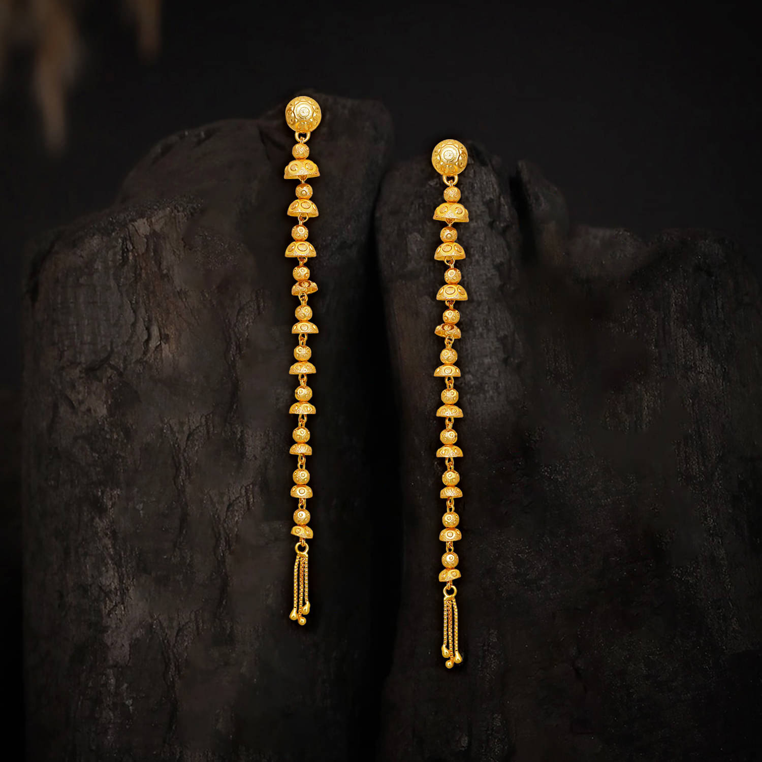     			Drashti Collection Golden Threader Earrings ( Pack of 1 )