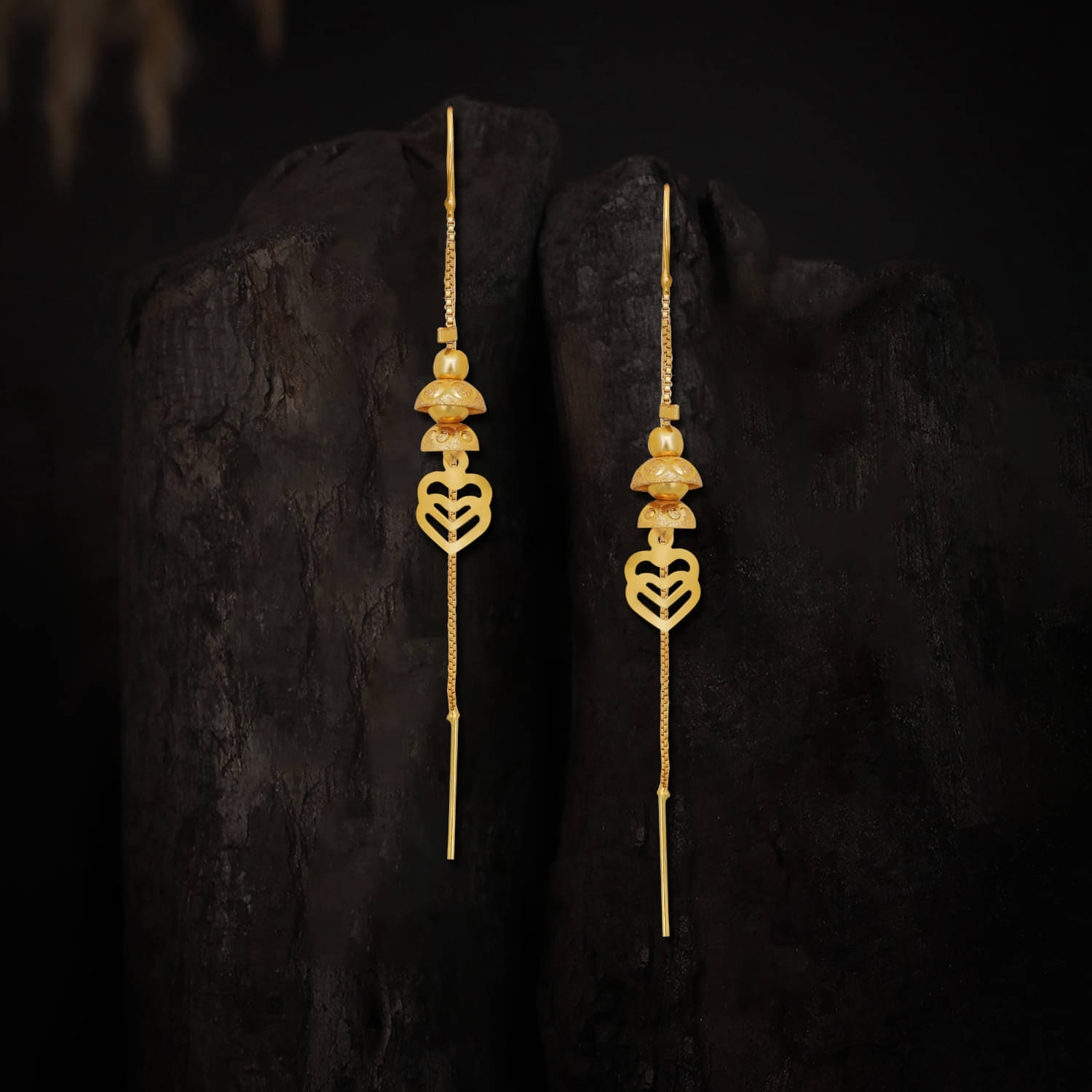     			Drashti Collection Golden Threader Earrings ( Pack of 1 )