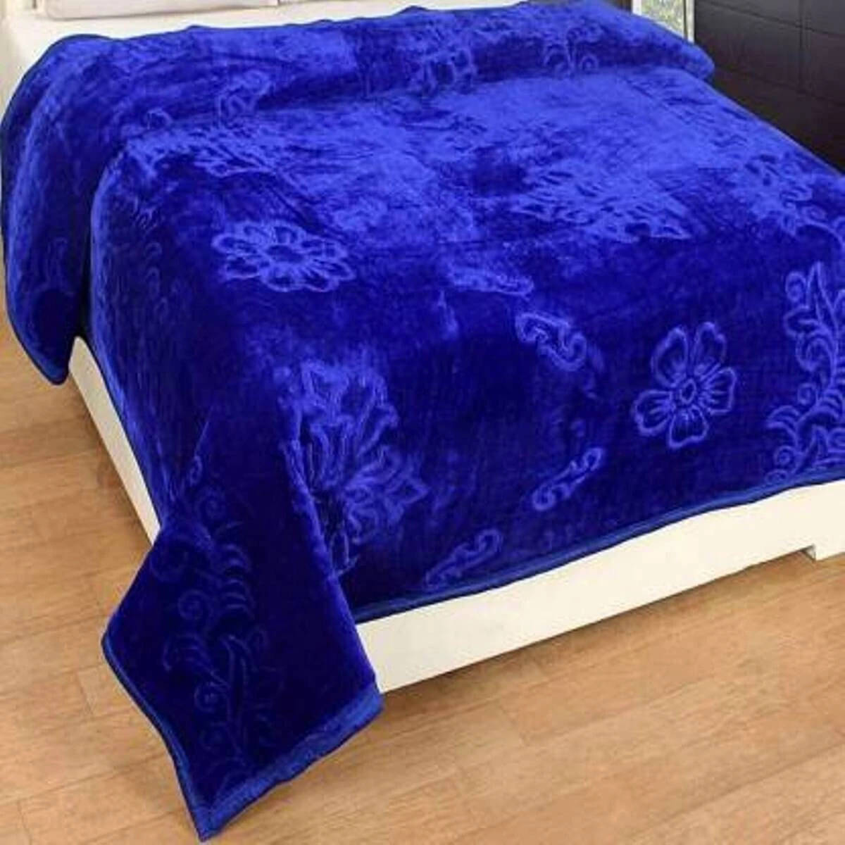 KHUSHRIT Mink Solid Single Bed Blanket ( 210 cm x 150 cm ) - Blue ( Pack of 1 ) KHUSHRIT Mink Solid Single Bed Blanket ( 210 cm x 150 cm ) - Blue ( Pack of 1 )