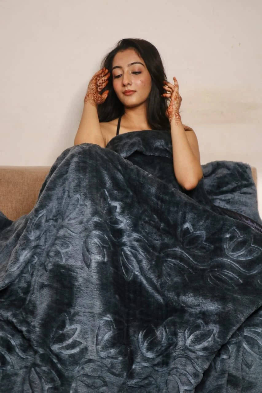 KHUSHRIT Mink Solid Single Bed Blanket ( 220 cm x 150 cm ) - Grey ( Pack of 1 ) KHUSHRIT Mink Solid Single Bed Blanket ( 220 cm x 150 cm ) - Grey ( Pack of 1 )
