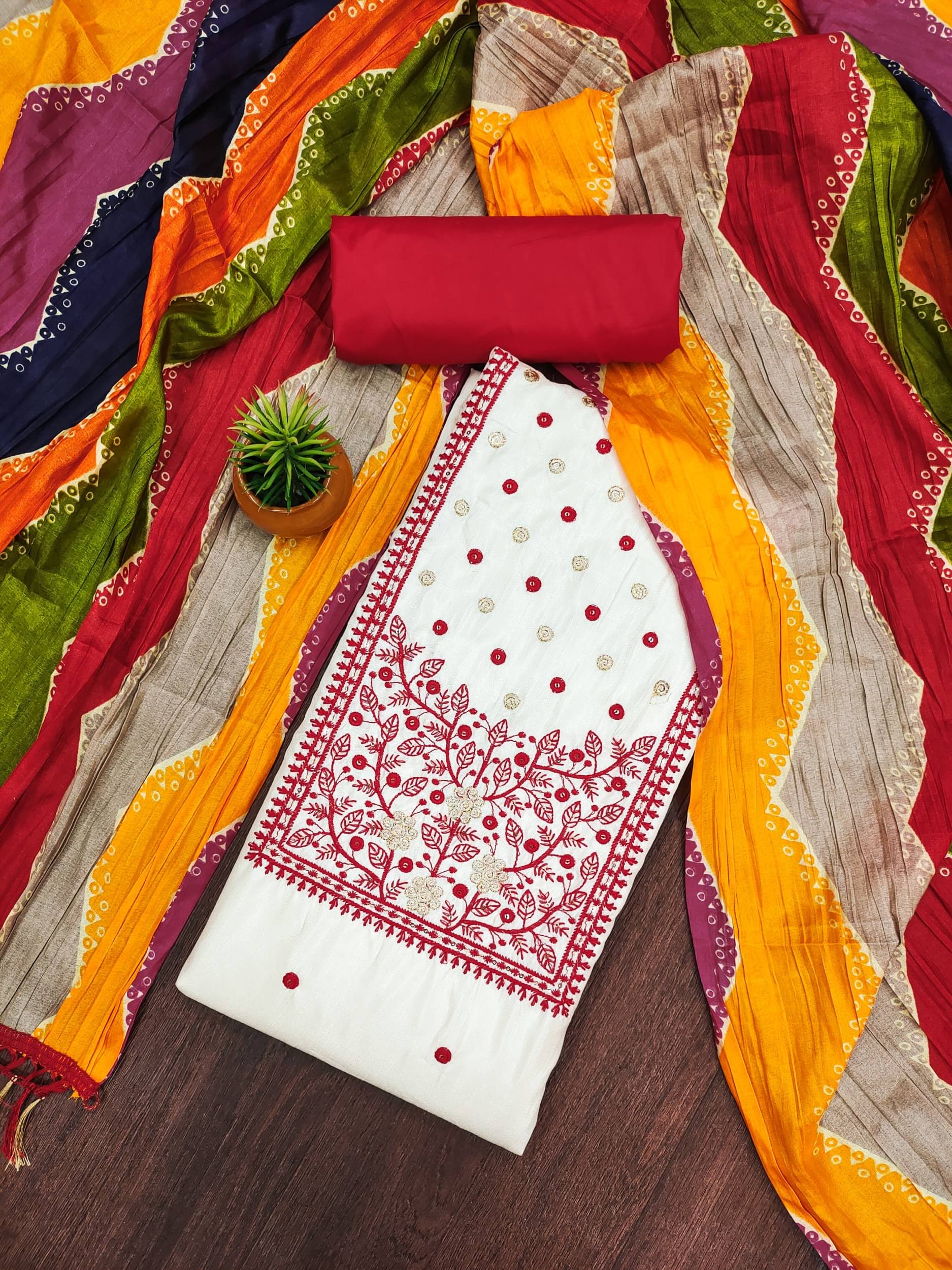 Shree Mahantam Women Chanderi Unstitched Dress Material ( Red ) Shree Mahantam Women Chanderi Unstitched Dress Material ( Red )