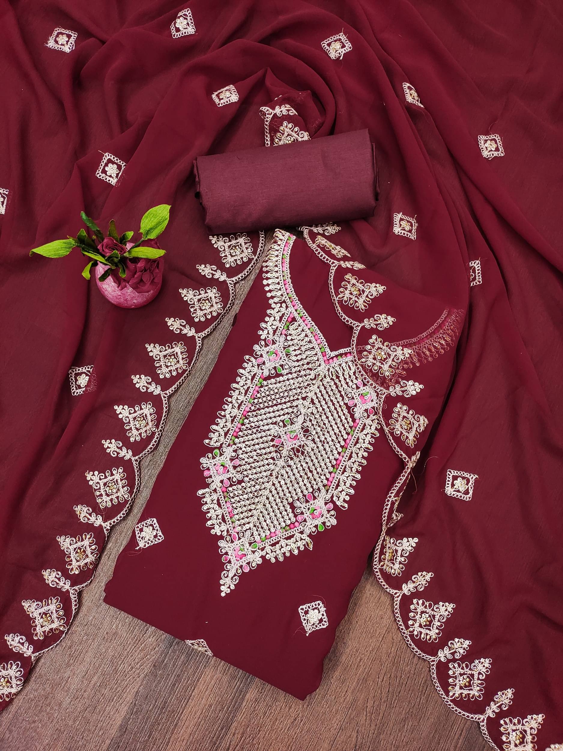     			Shree Mahantam Women Georgette Unstitched Dress Material ( Red )