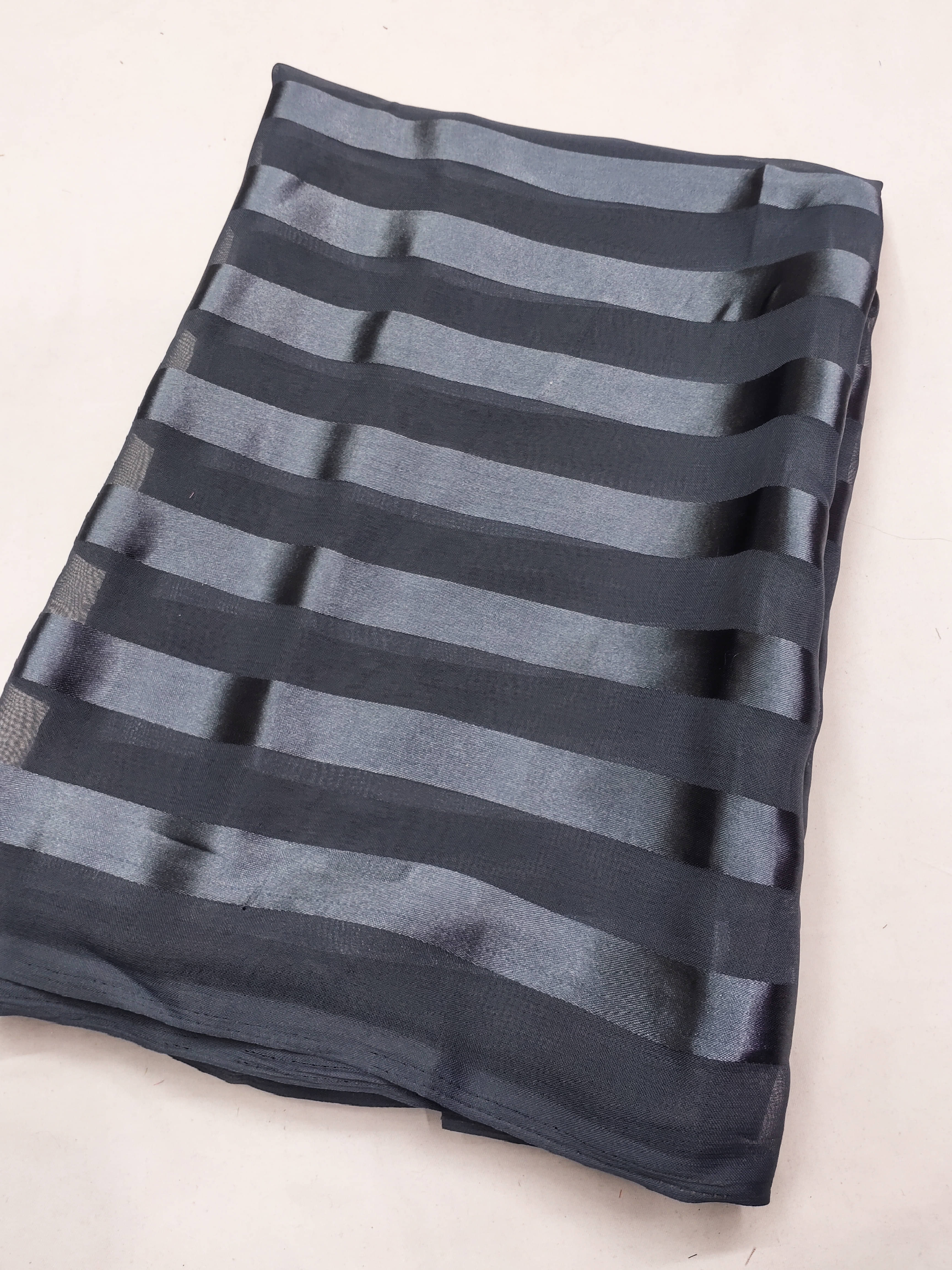 ANAND SAREES Satin Embellished Kasavu Saree With Unstitched Blouse Piece ( Grey )     			ANAND SAREES Satin Embellished Kasavu Saree With Unstitched Blouse Piece ( Grey )