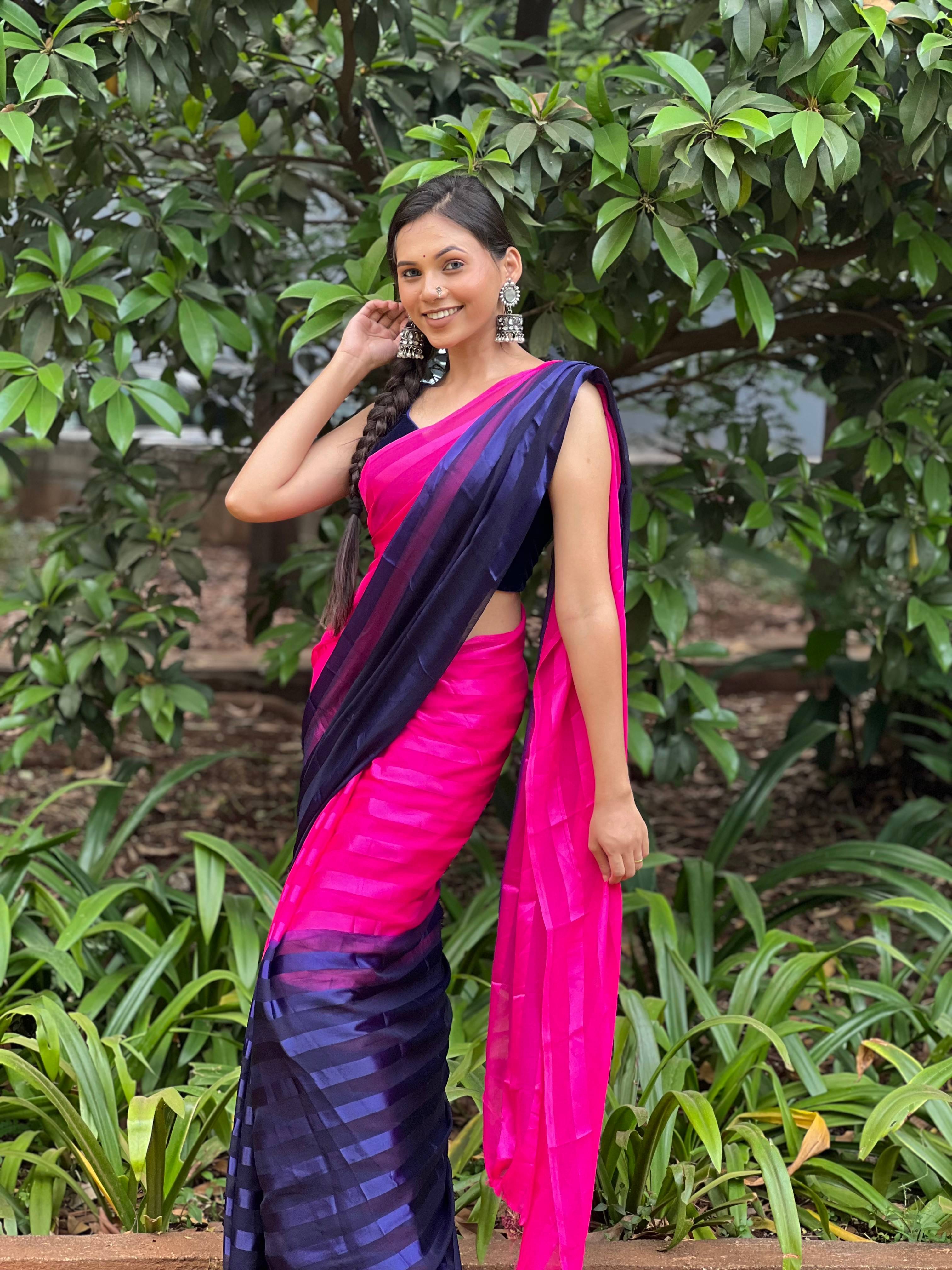     			ANAND SAREES Satin Striped Kasavu Saree With Unstitched Blouse Piece ( Pink )