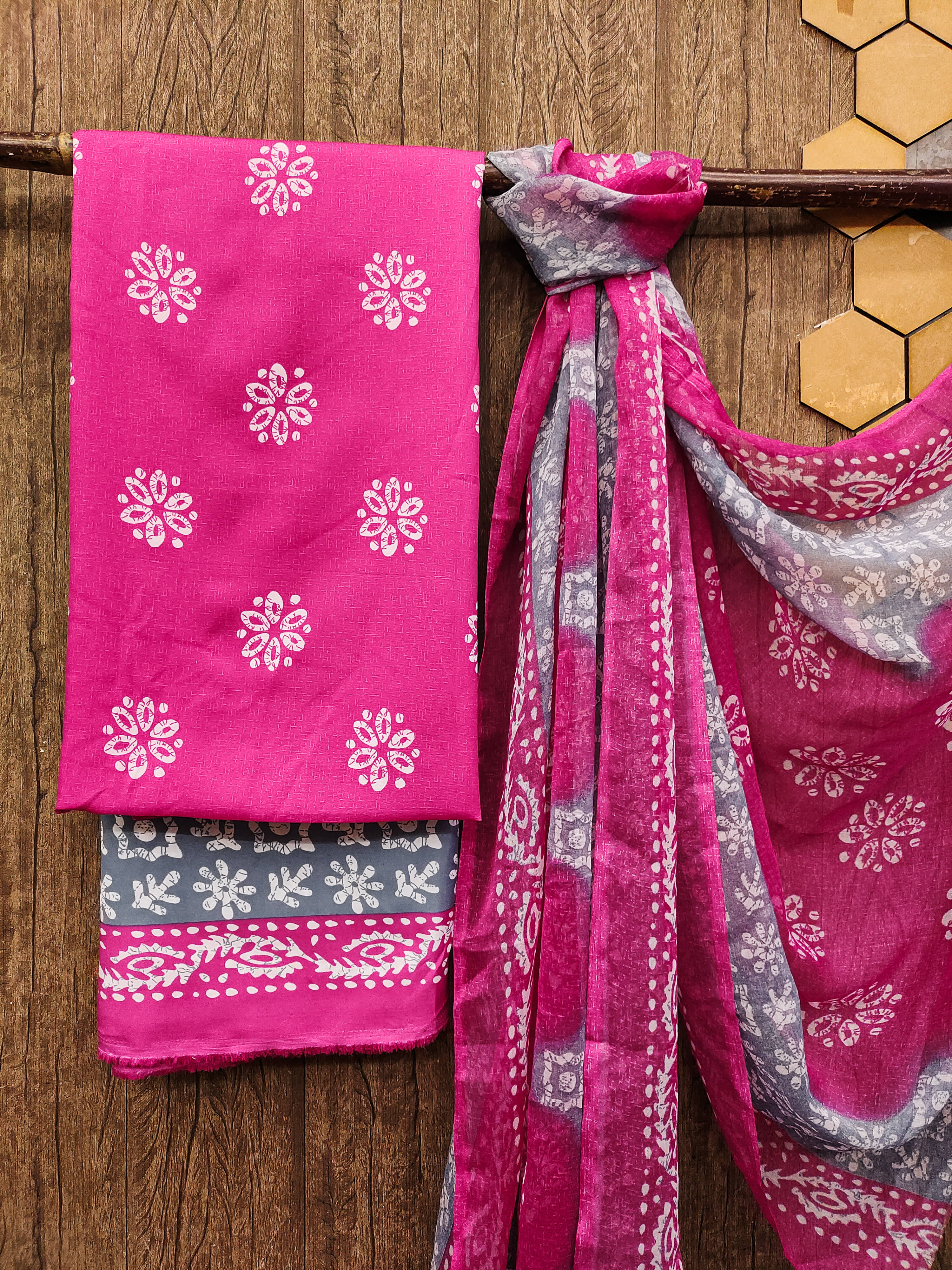 ANAND SAREES Women Crepe Unstitched Dress Material ( Pink )     			ANAND SAREES Women Crepe Unstitched Dress Material ( Pink )