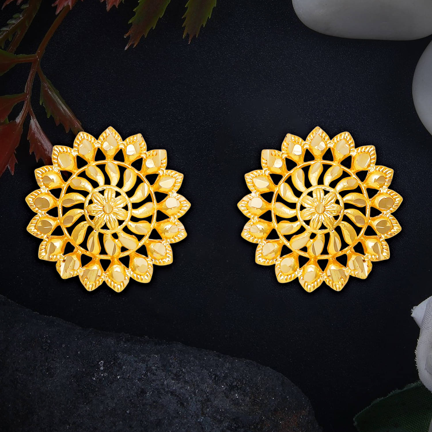     			Drashti Collection Golden Jhumki Earrings ( Pack of 1 )