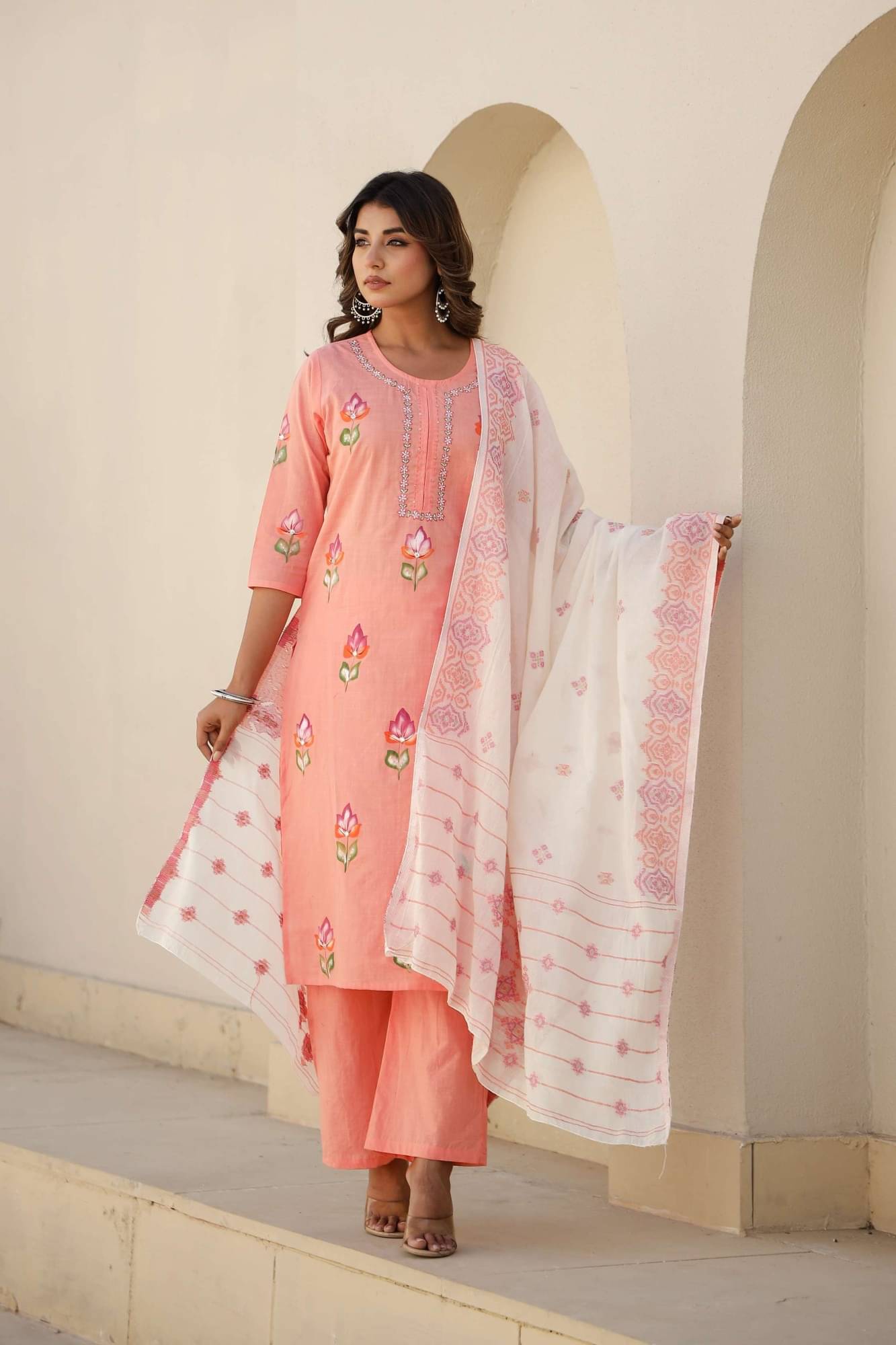 Flavia Creation Women Cotton Printed Straight Kurti With Pants ( Pink )     			Flavia Creation Women Cotton Printed Straight Kurti With Pants ( Pink )