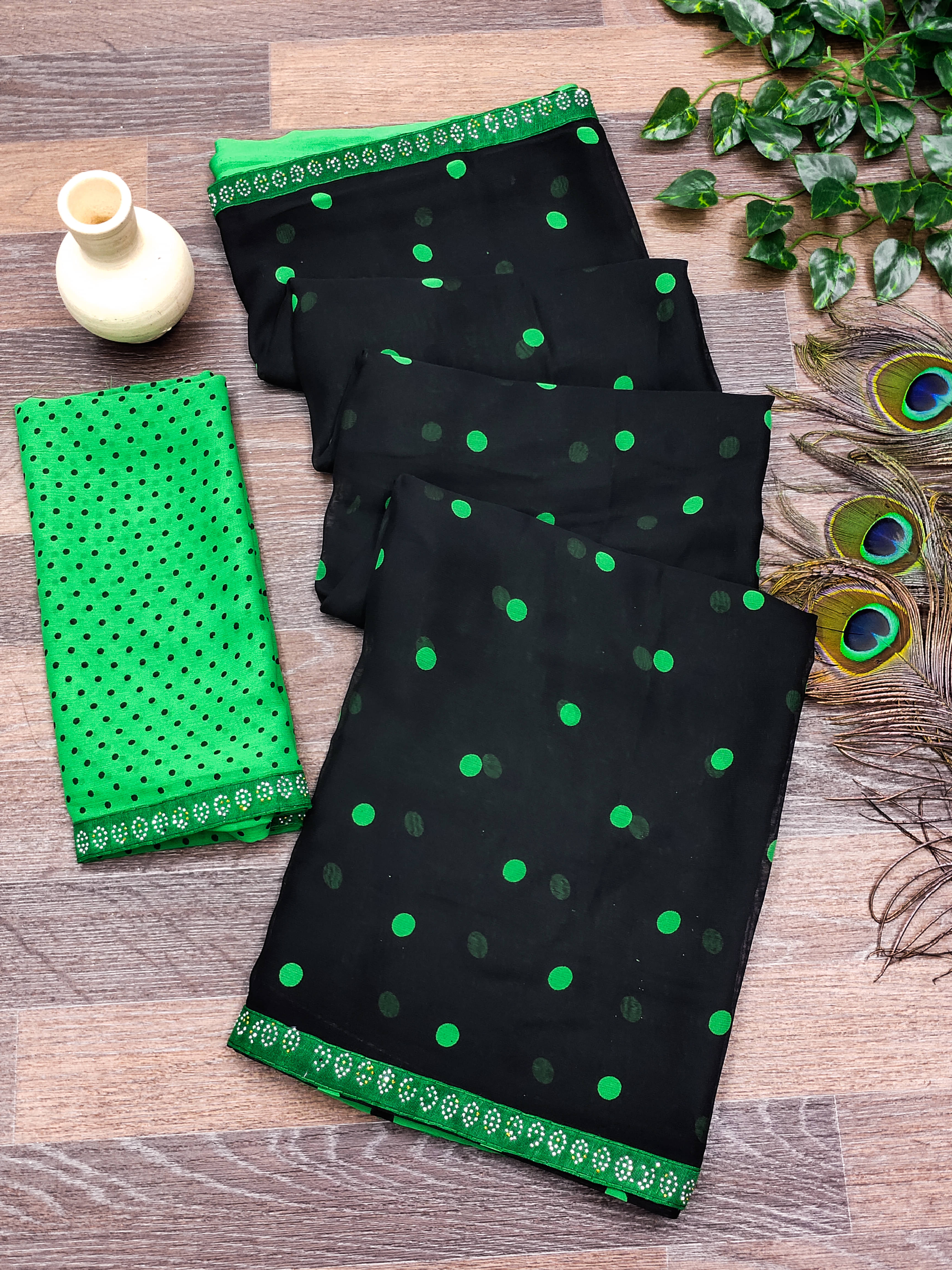     			Kashvi Sarees Georgette Embellished Chanderi saree With Unstitched Blouse Piece ( Light Green )