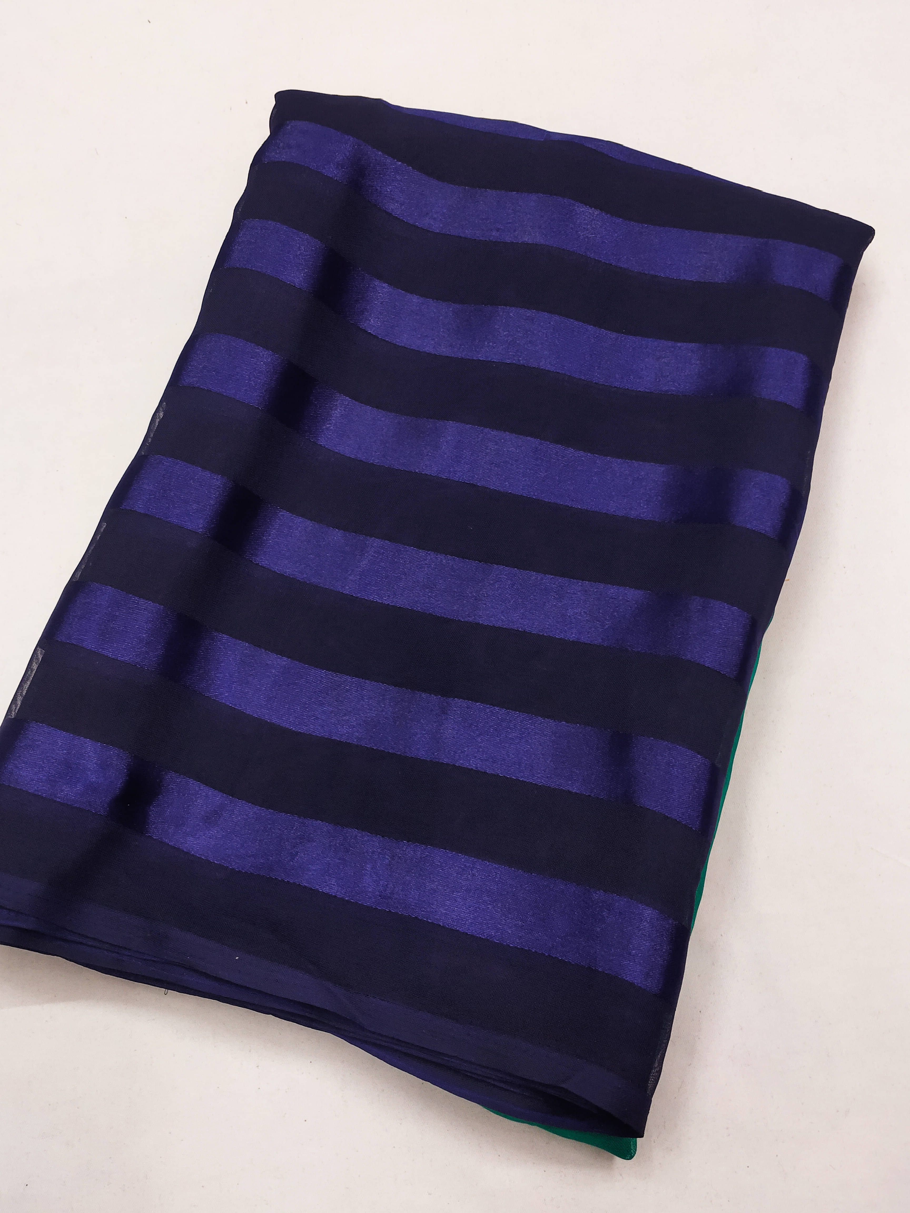     			Kashvi Sarees Satin Embellished Kasavu Saree With Unstitched Blouse Piece ( Green )