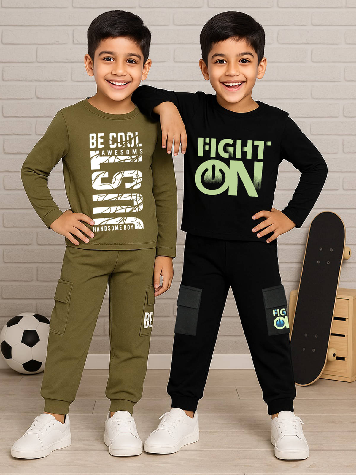     			Kuchipoo Pack of 2 Boys Cotton Blend T-Shirt & Trackpants Set ( Multicolor 15 )