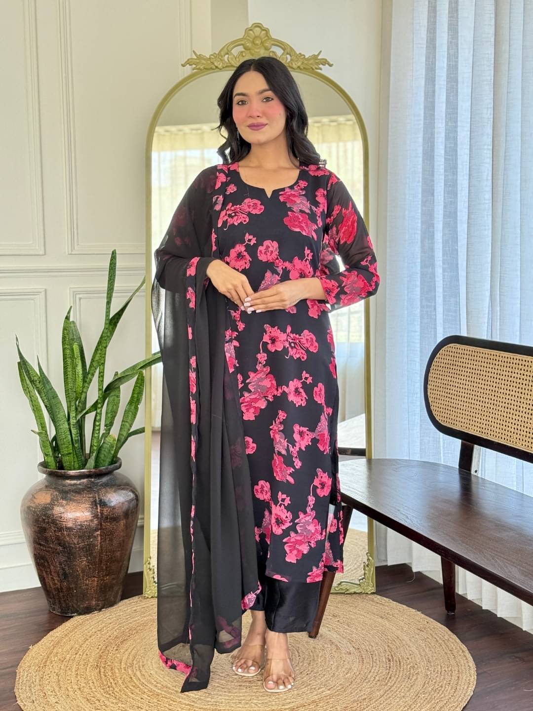     			THE PRIVATE LABLE Women Chanderi Printed A-line Kurti With Pants ( Black )