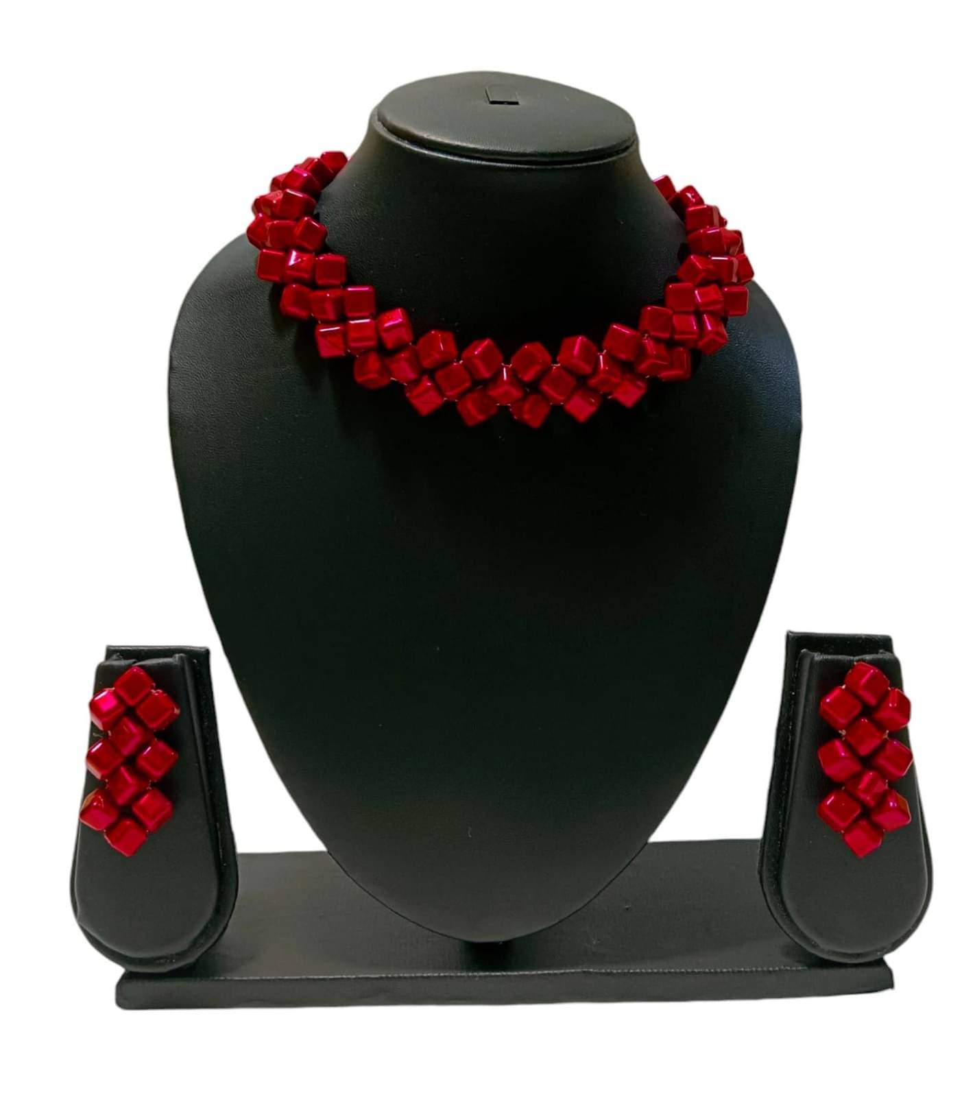     			Uttarai Maroon Alloy Necklace Set ( Pack of 1 )