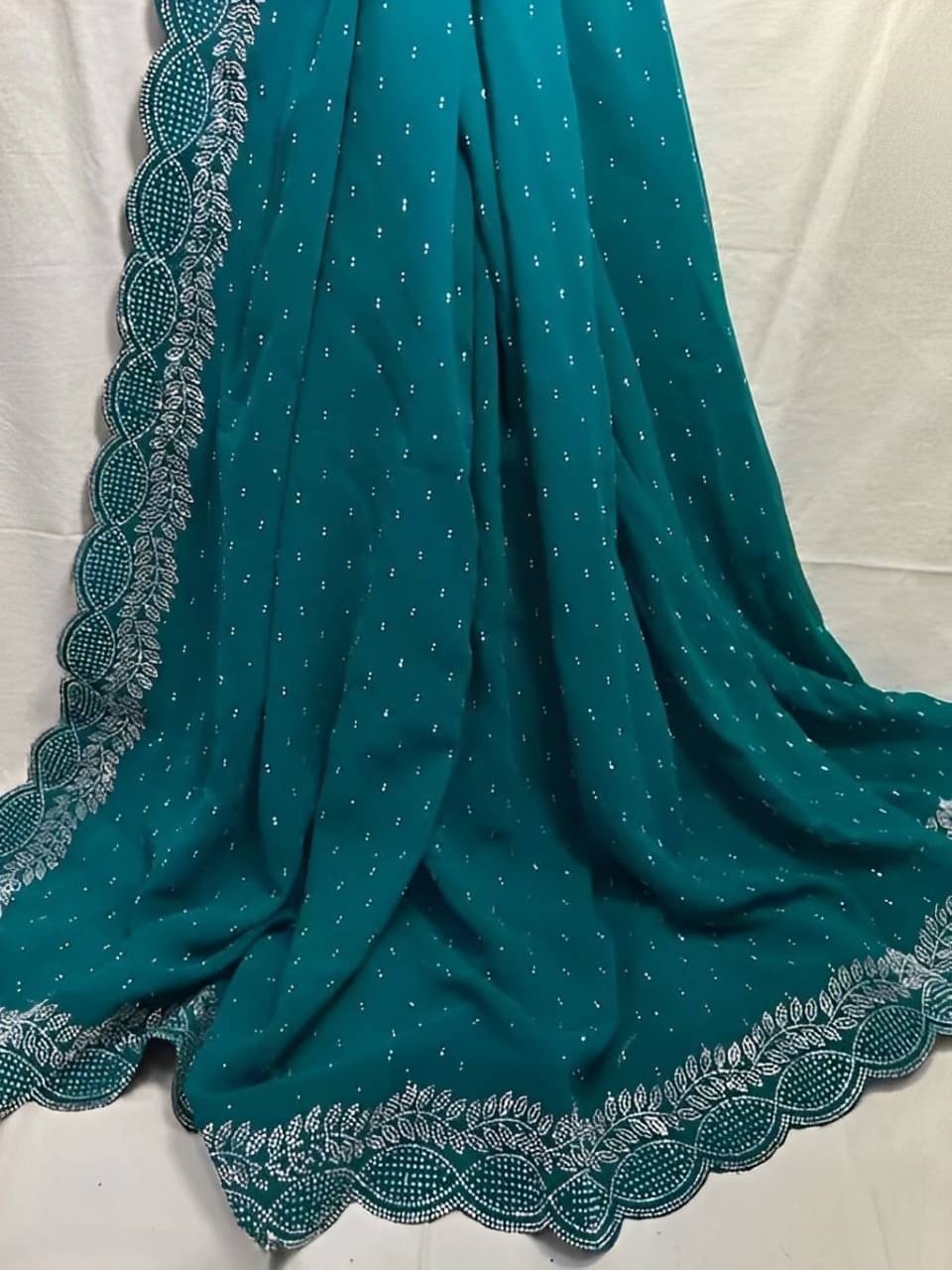     			V FANCY Georgette Solid Kanjeevaram Sarees With Stitched Blouse ( Mint Green )