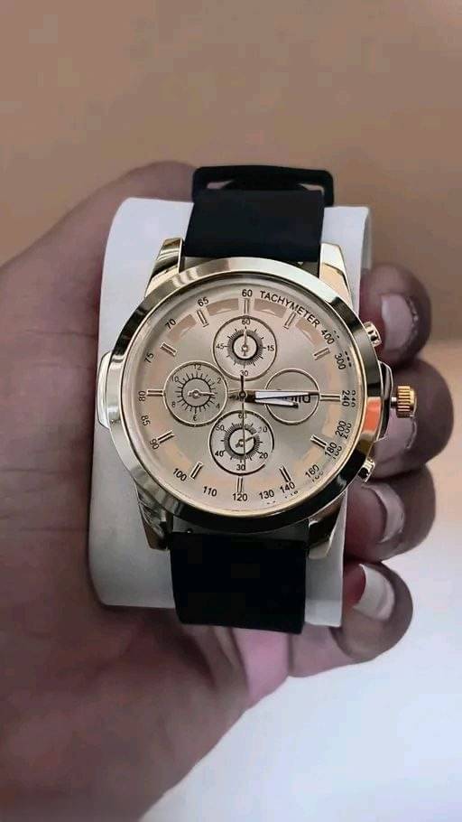     			Wristy Black Silicon Analog Men's Watch