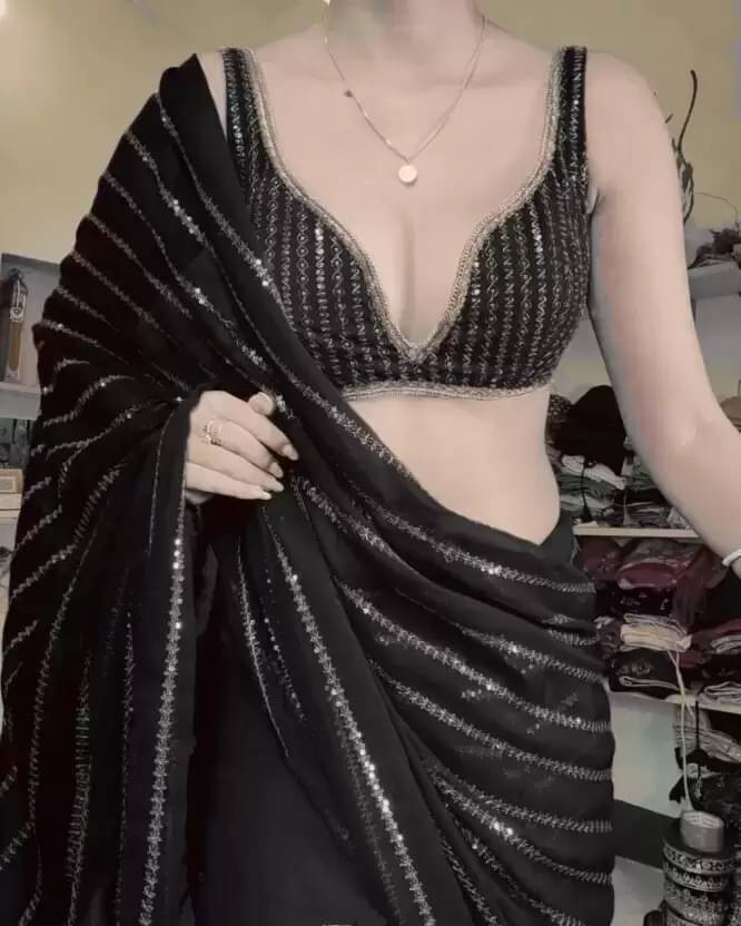 YUGAVEERAA Georgette Embellished Regular Saree With Unstitched Blouse Piece ( Black ) YUGAVEERAA Georgette Embellished Regular Saree With Unstitched Blouse Piece ( Black )