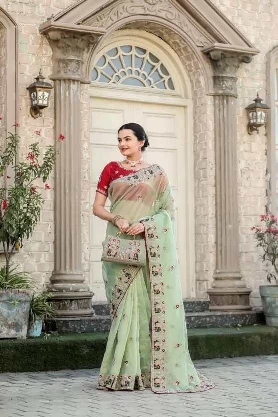 YUGAVEERAA Organza Embroidered Regular Saree With Unstitched Blouse Piece ( Light Green ) YUGAVEERAA Organza Embroidered Regular Saree With Unstitched Blouse Piece ( Light Green )