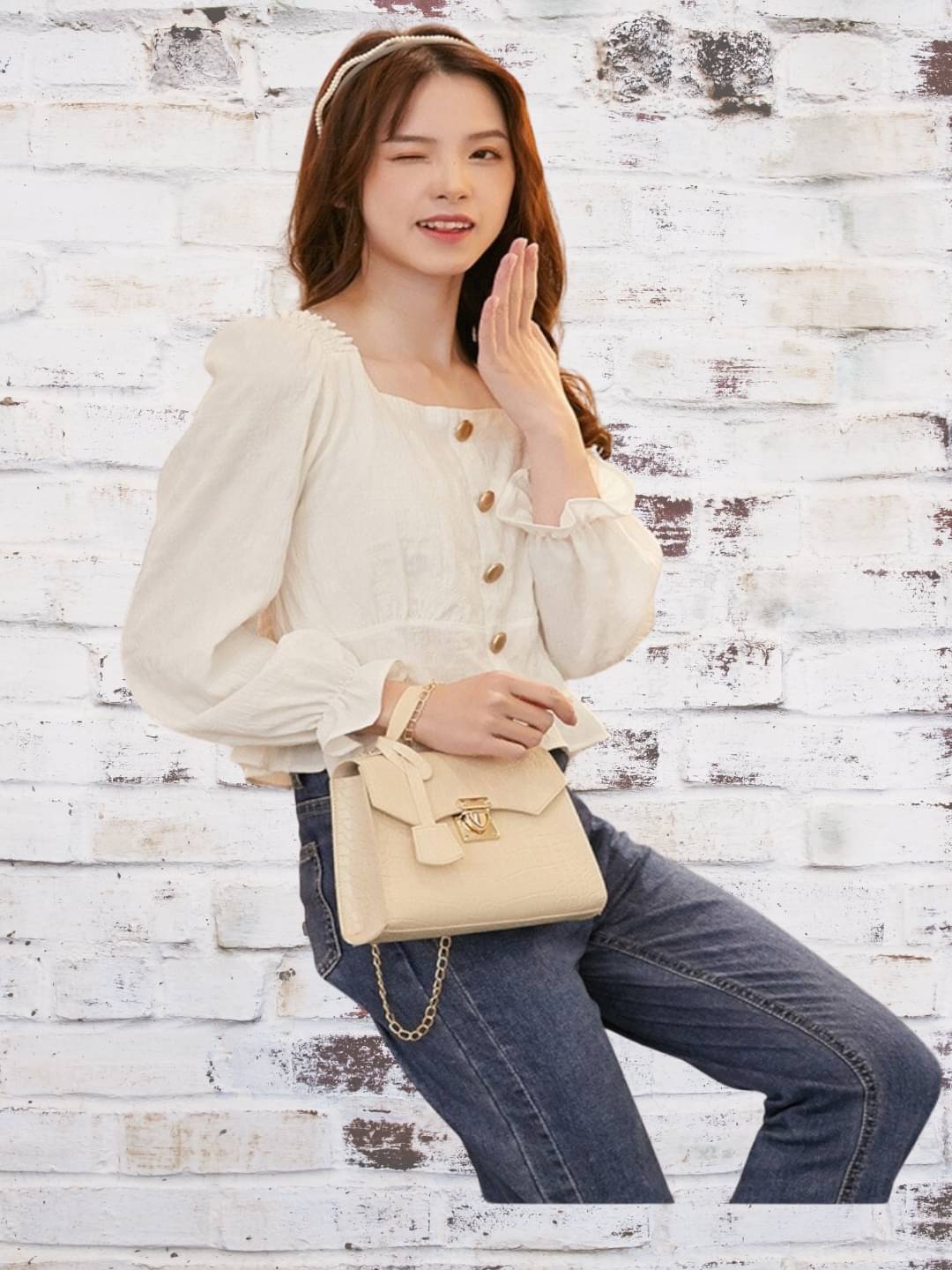     			gufrina Sling Bag PU Set of 1 ( Cream )
