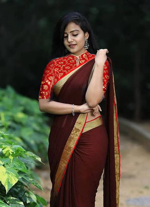 Avenue Creation Georgette Solid Regular Saree With Unstitched Blouse Piece ( Coffee ) Avenue Creation Georgette Solid Regular Saree With Unstitched Blouse Piece ( Coffee )