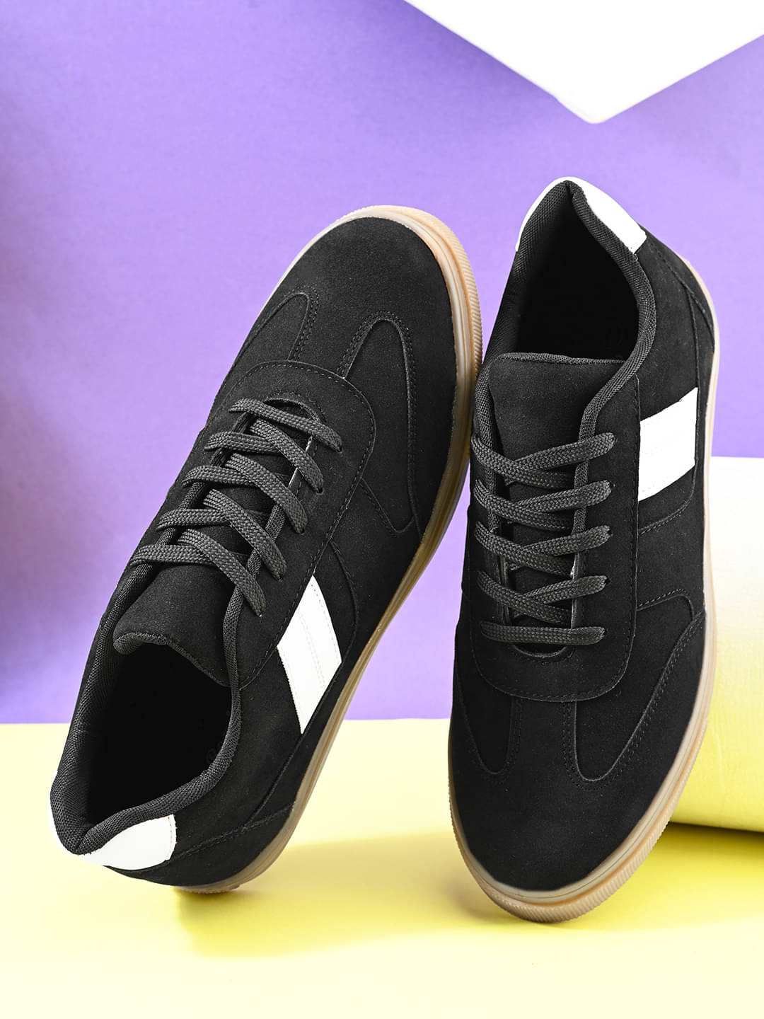     			Fashion Victim Black Men's Sneakers
