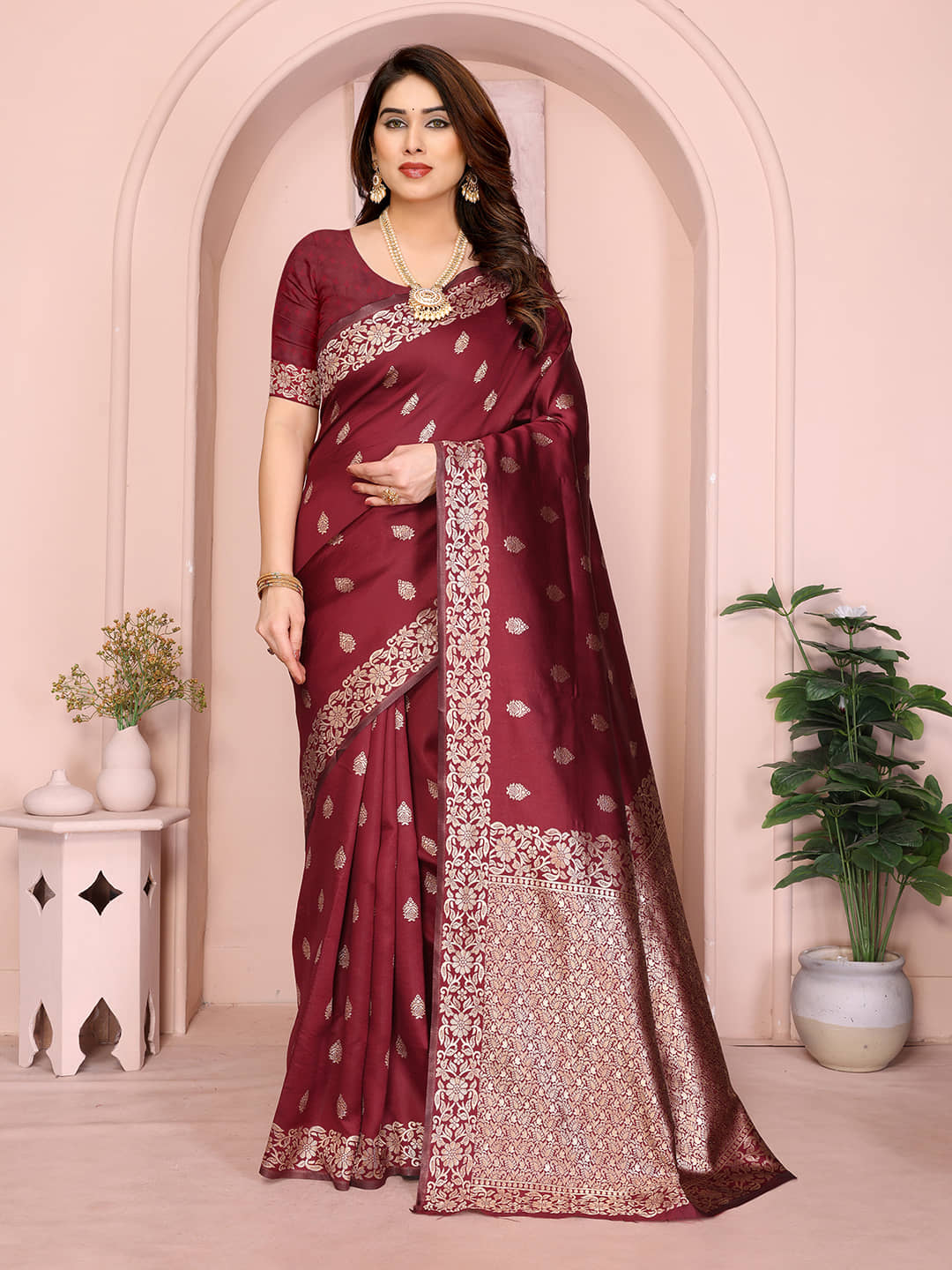 HEMA SILK MILLS Silk Printed Regular Saree With Unstitched Blouse Piece ( Maroon ) - Sarees | Buy online on ZillyBuy