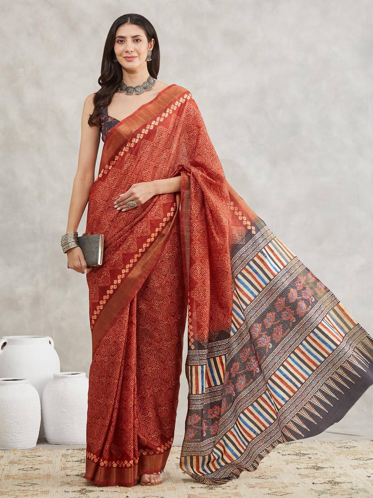     			Janasya Silk Blend Printed Bandhani Sarees With Unstitched Blouse Piece ( Rust )
