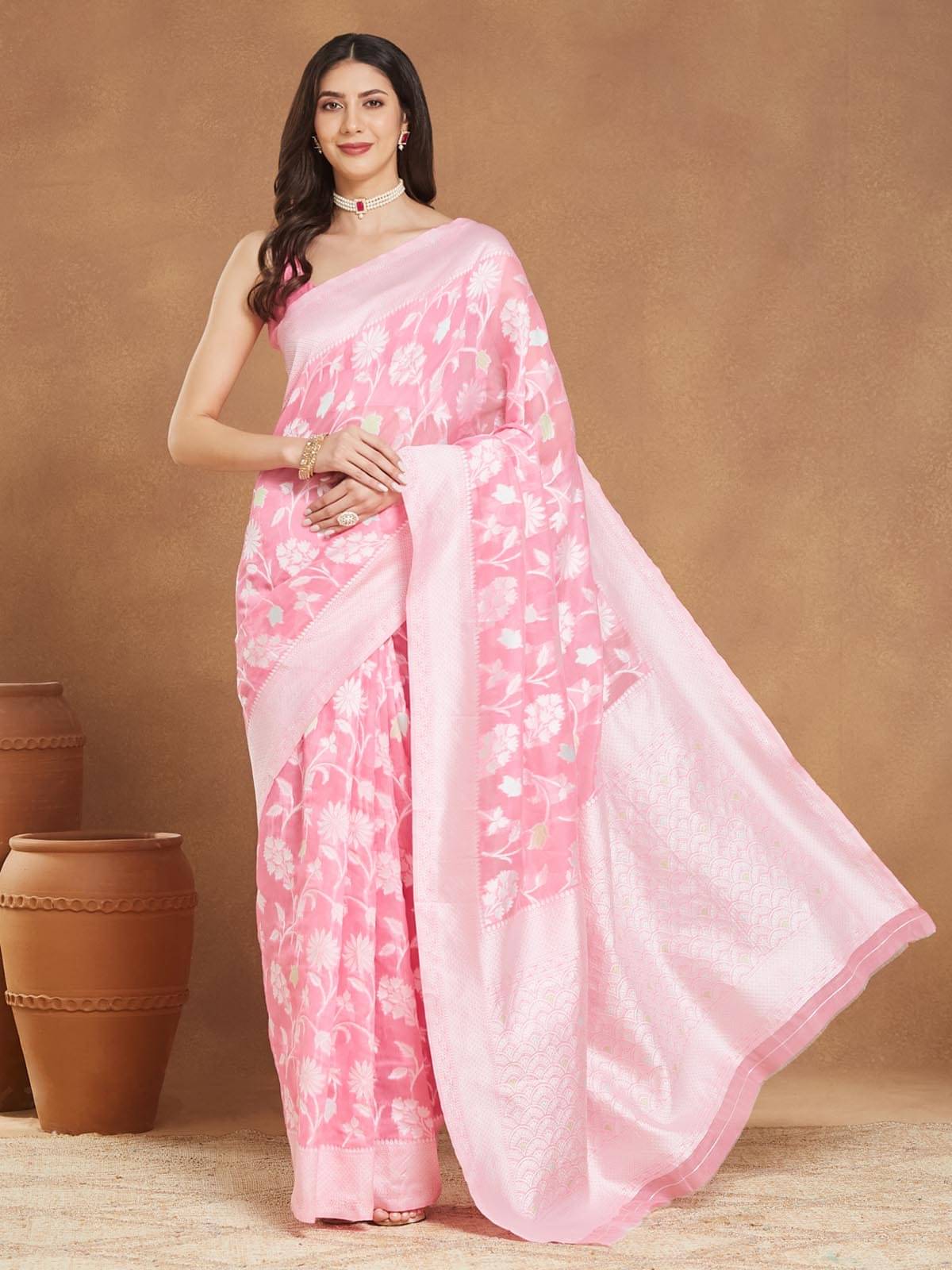 Janasya Silk Blend Woven Banarasi saree With Unstitched Blouse Piece ( Pink ) Janasya Silk Blend Woven Banarasi saree With Unstitched Blouse Piece ( Pink )