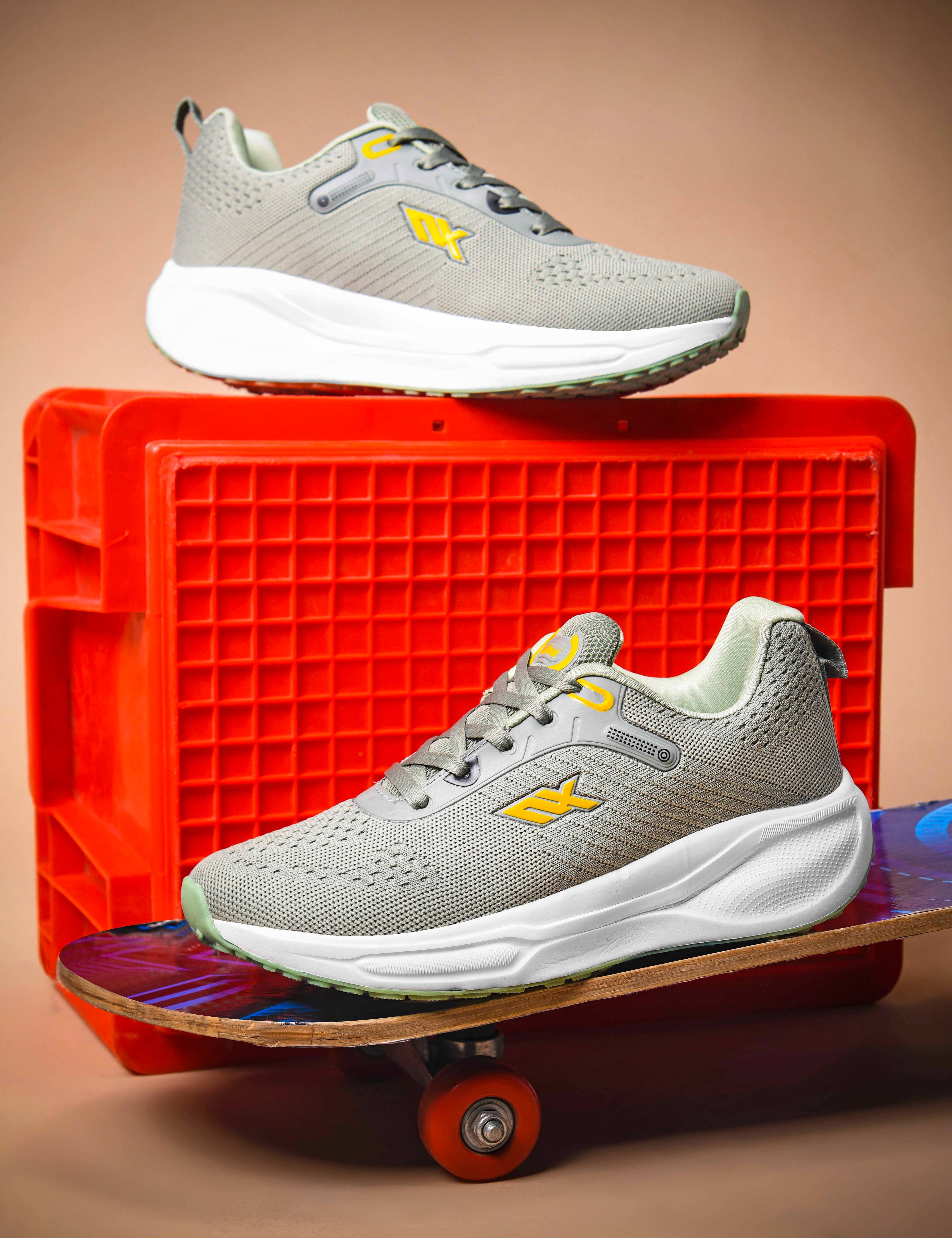     			Lakhani Aashirwad Vitara-09 Green Men's Sports Running Shoes