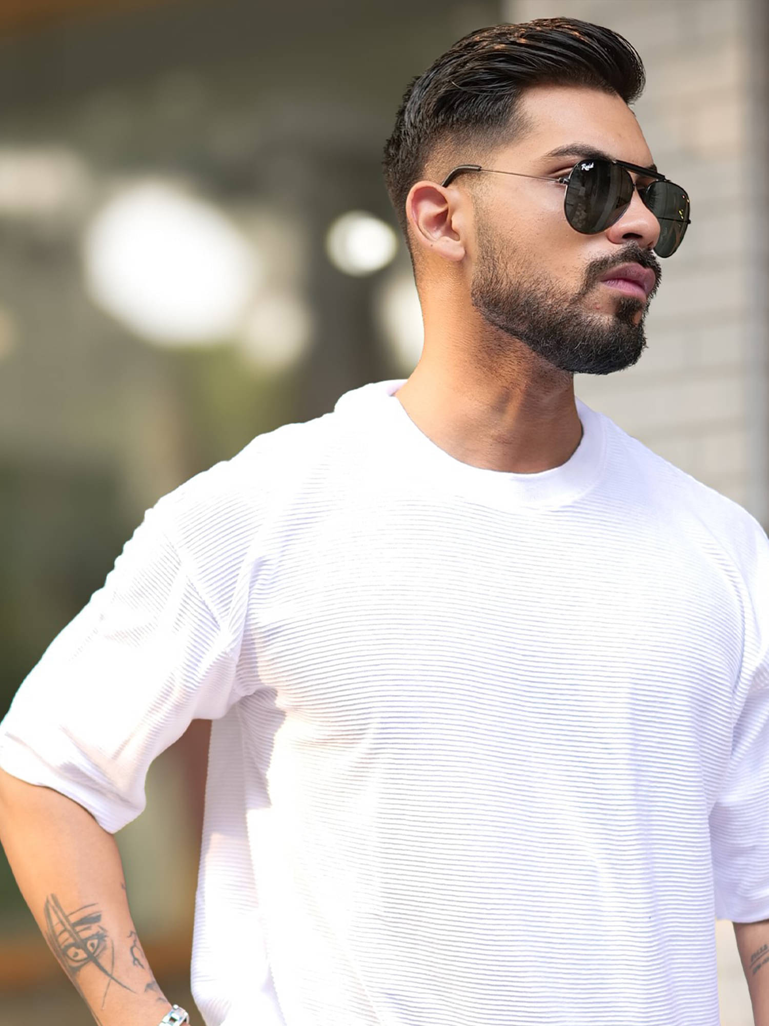     			Maniac Men Cotton Blend Oversized Fit Solid T-Shirt ( White )