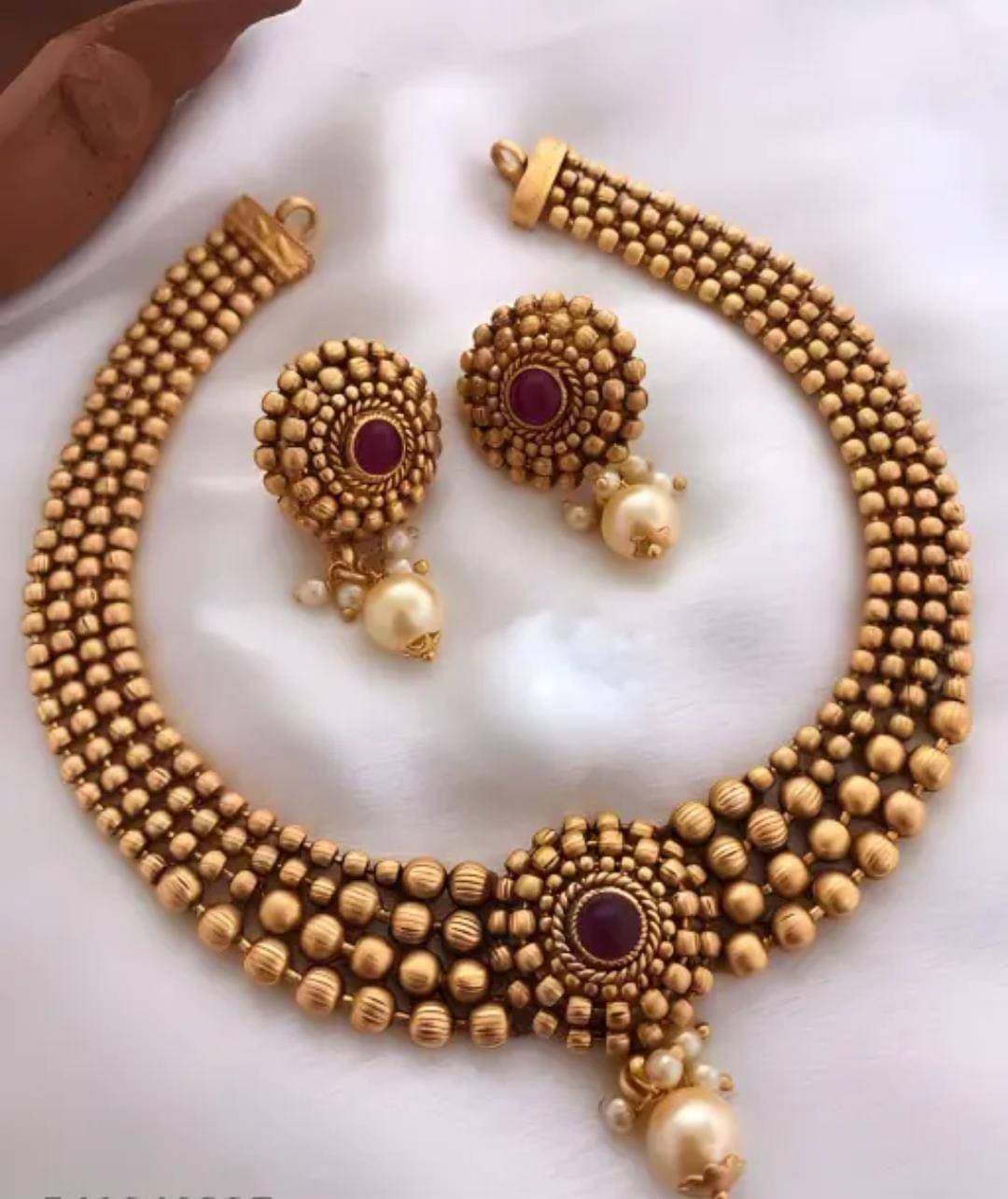     			Pamadhya Multicolor Copper Necklace Set ( Pack of 1 )
