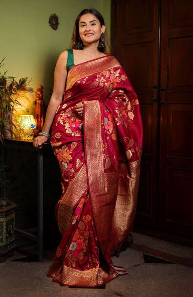     			Rameshwaram creative Silk Woven Banarasi saree With Unstitched Blouse Piece ( Red )