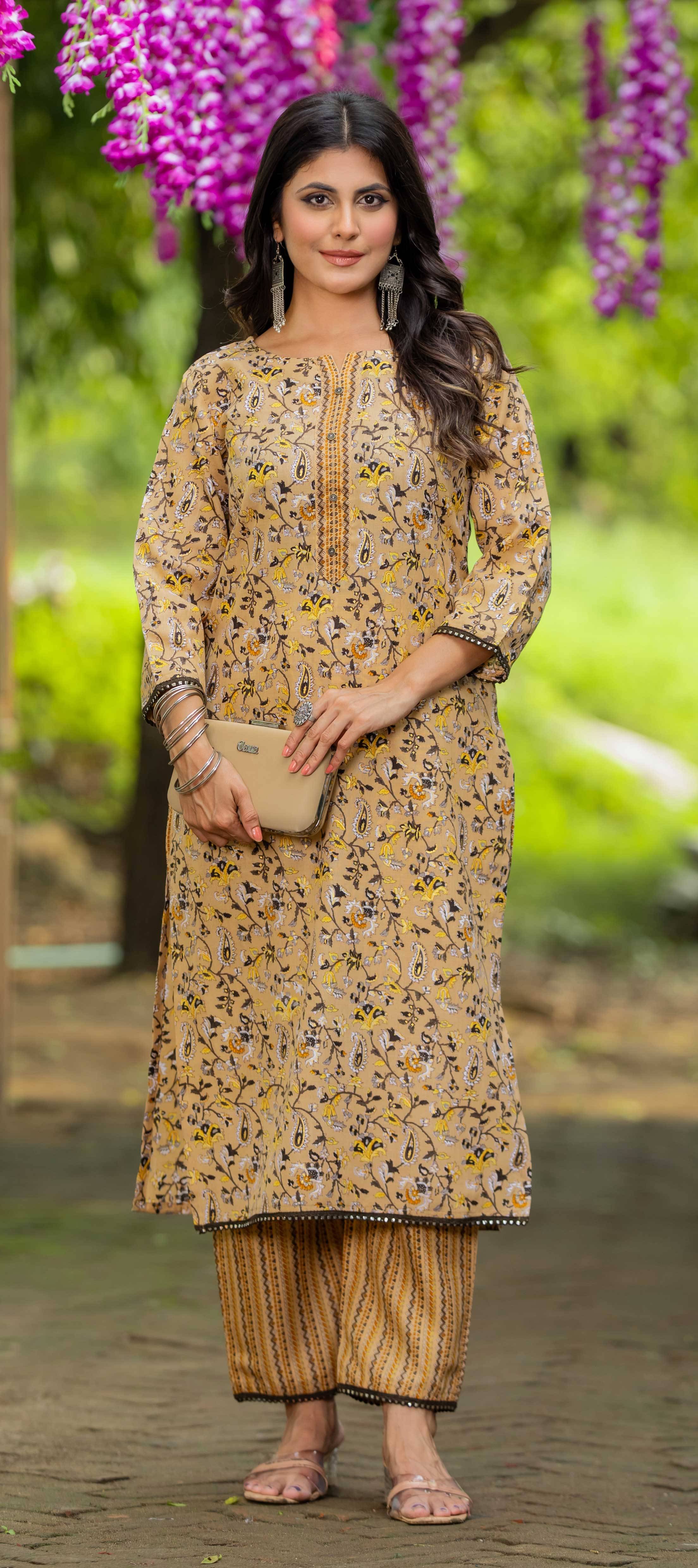     			Vorhiza Women Cotton Solid Straight Kurti With Pants ( Yellow )