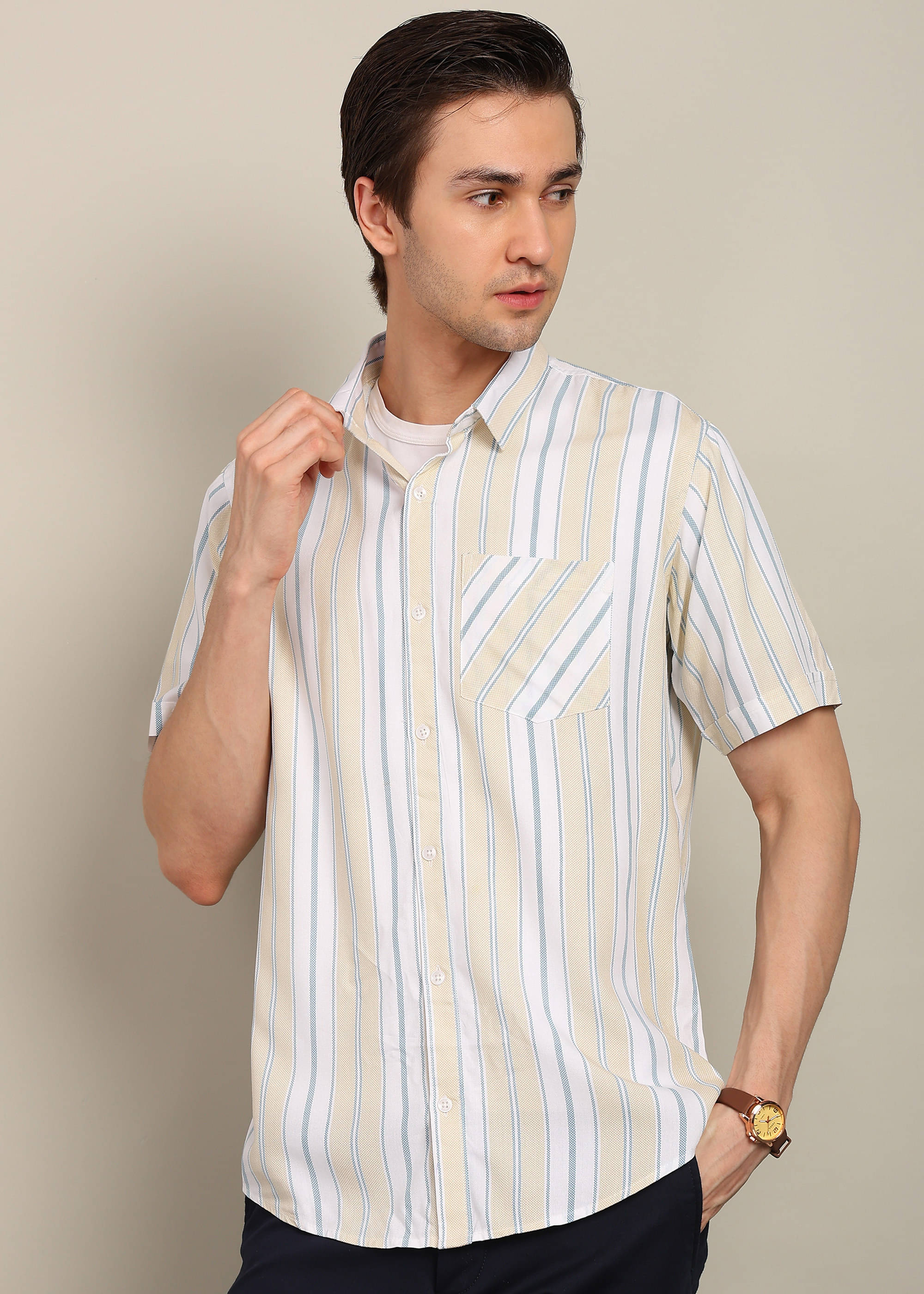 BLYNK Poly Cotton Regular Fit Printed Half Sleeves Men's Casual Shirt - Yellow ( Pack of 1 ) BLYNK Poly Cotton Regular Fit Printed Half Sleeves Men's Casual Shirt - Yellow ( Pack of 1 )