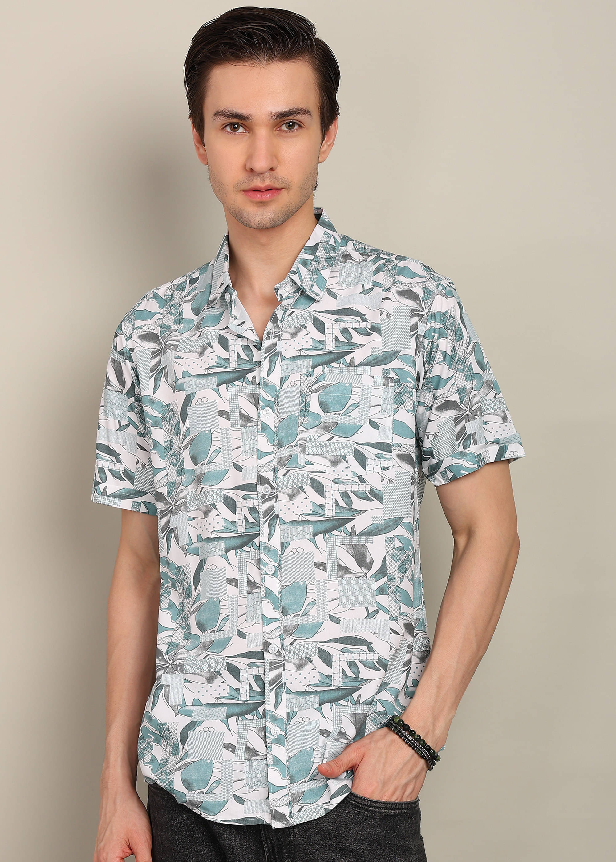BLYNK Poly Cotton Regular Fit Printed Half Sleeves Men's Casual Shirt - Green ( Pack of 1 ) BLYNK Poly Cotton Regular Fit Printed Half Sleeves Men's Casual Shirt - Green ( Pack of 1 )