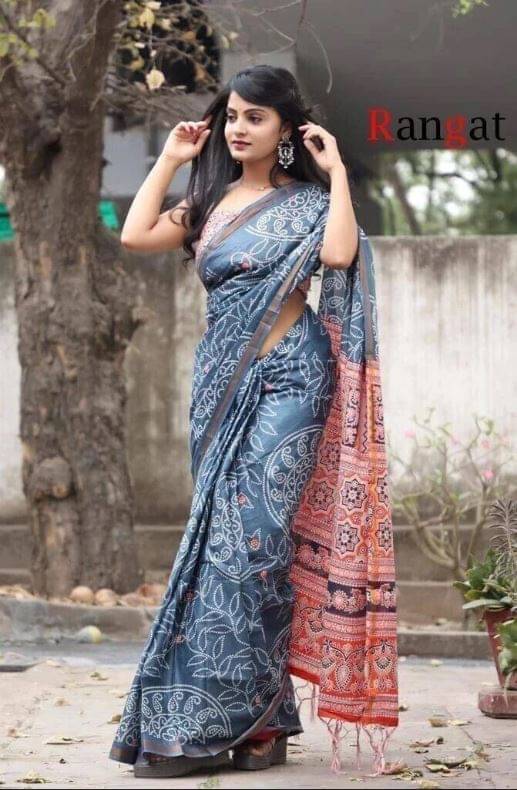     			DHIMS TOGGERY Cotton Printed Regular Saree With Unstitched Blouse Piece ( Light Grey,Grey )