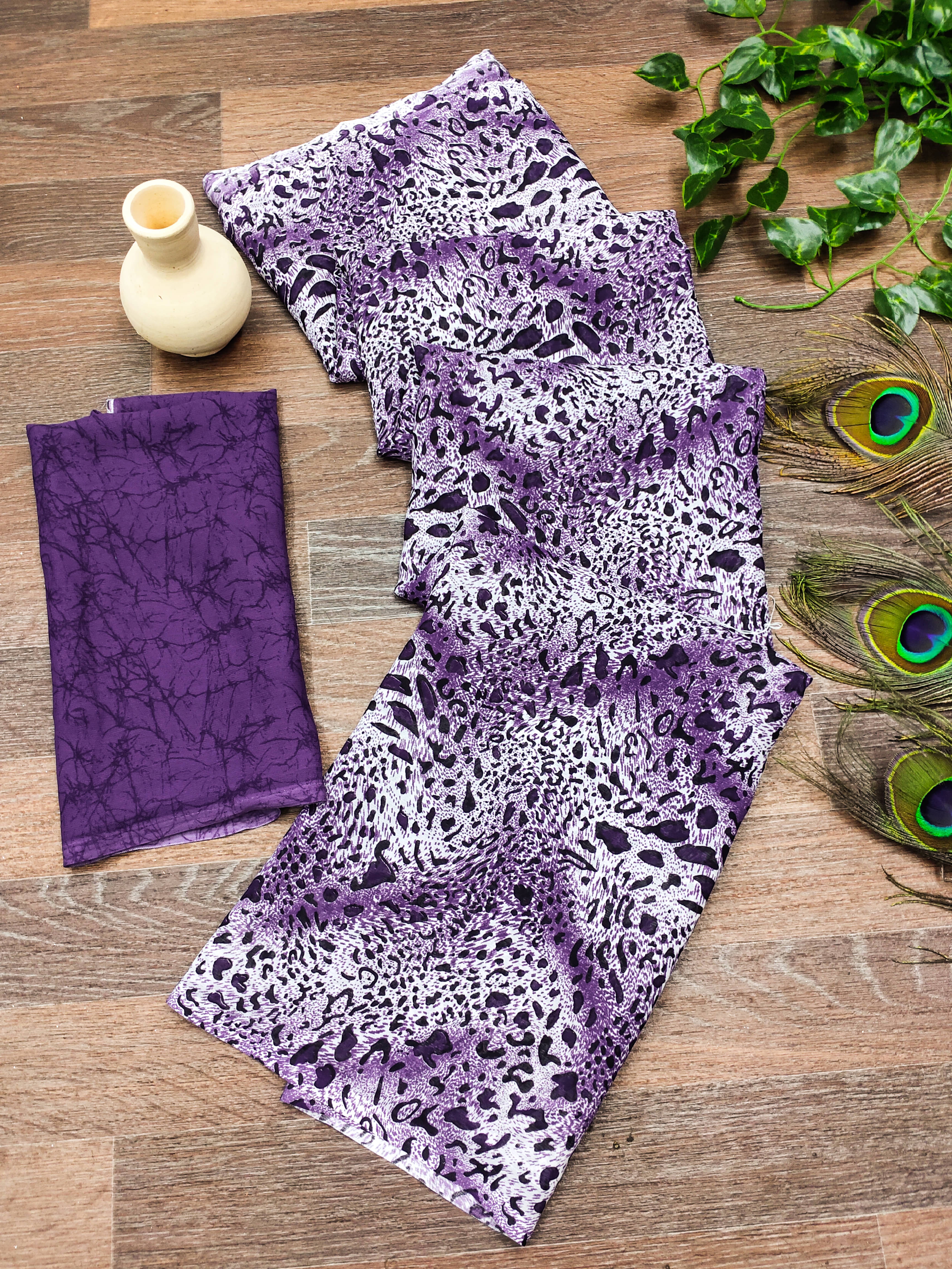     			Kashvi Sarees Georgette Printed Chanderi saree With Unstitched Blouse Piece ( Purple )