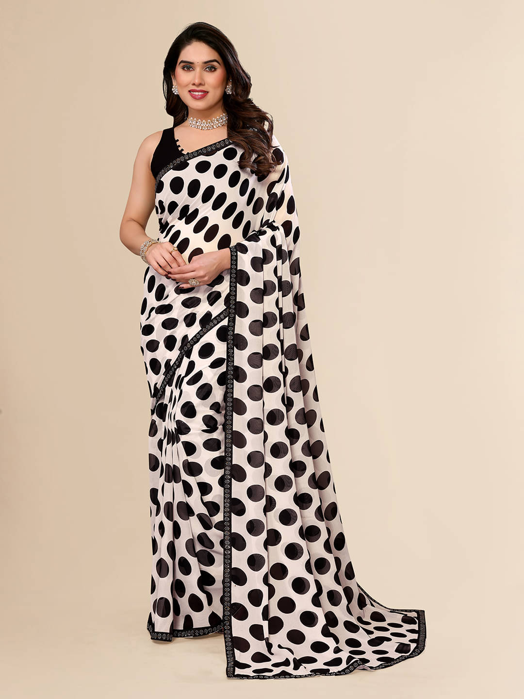 ANAND SAREES Georgette Embellished Chanderi saree With Unstitched Blouse Piece ( Black ) ANAND SAREES Georgette Embellished Chanderi saree With Unstitched Blouse Piece ( Black )