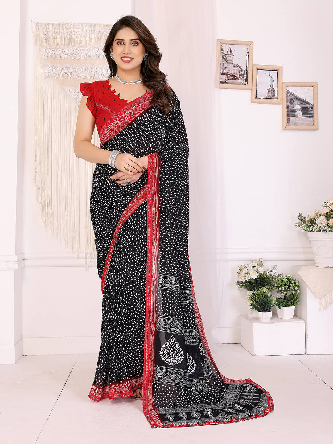     			Kashvi Sarees Georgette Embellished Chanderi saree With Unstitched Blouse Piece ( Black )