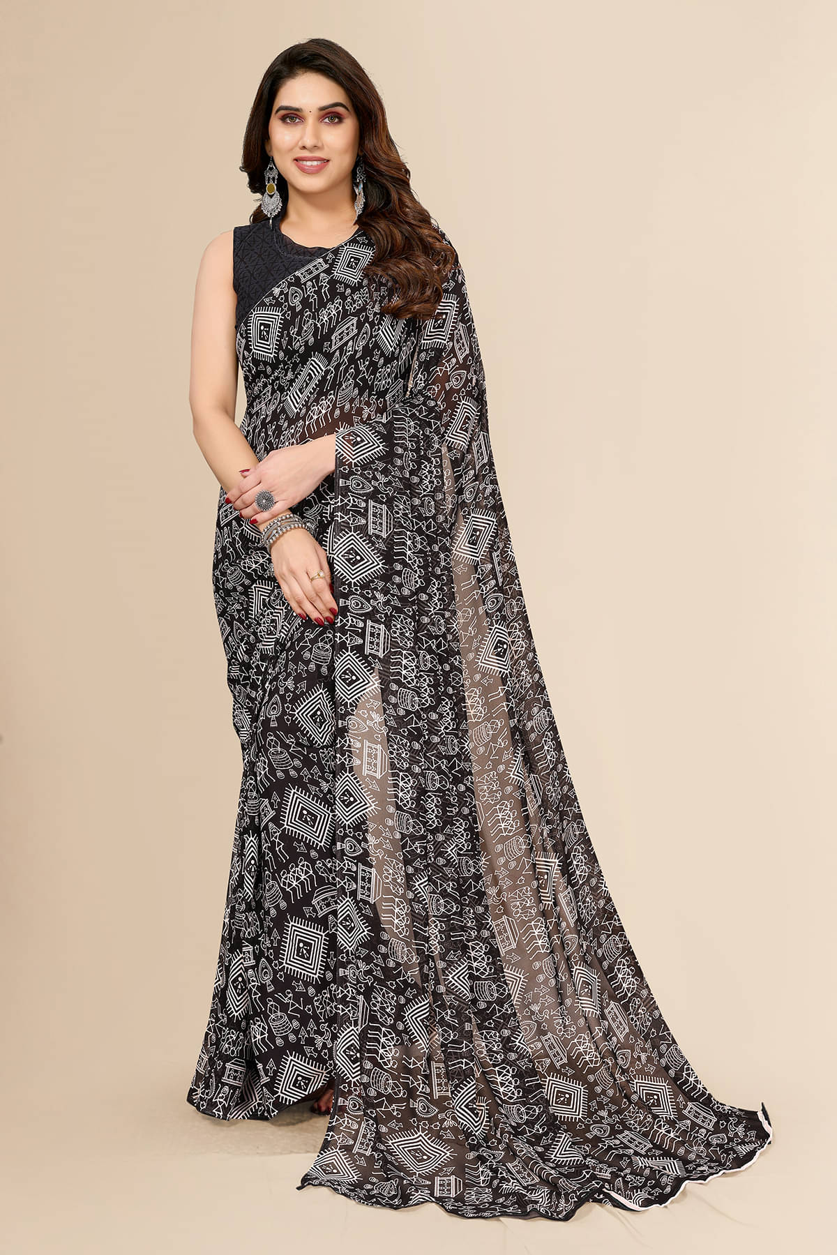 Kashvi Sarees Georgette Printed Chanderi saree With Unstitched Blouse Piece ( Black ) Kashvi Sarees Georgette Printed Chanderi saree With Unstitched Blouse Piece ( Black )