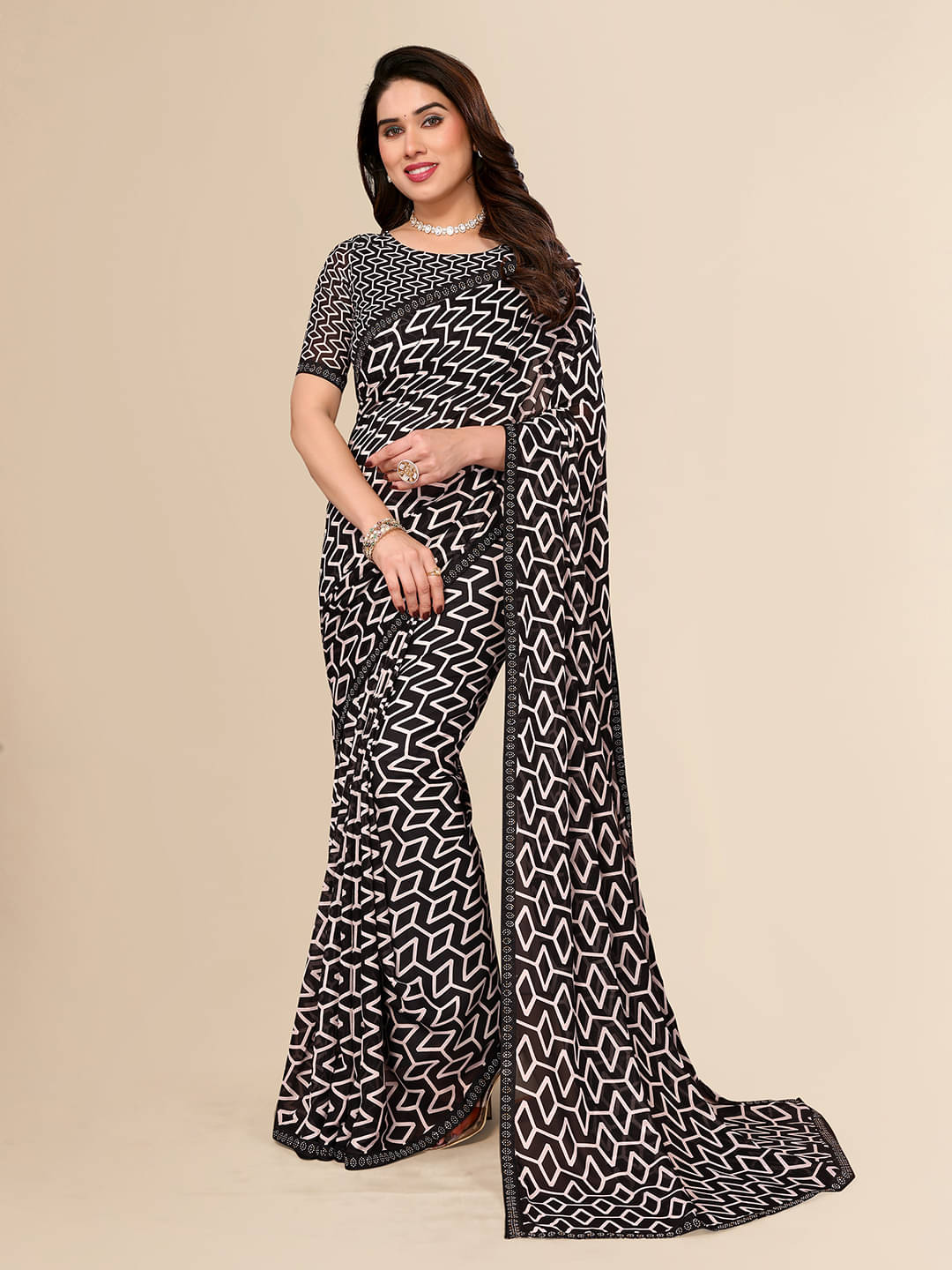    			ANAND SAREES Georgette Embellished Chanderi saree With Unstitched Blouse Piece ( Black )