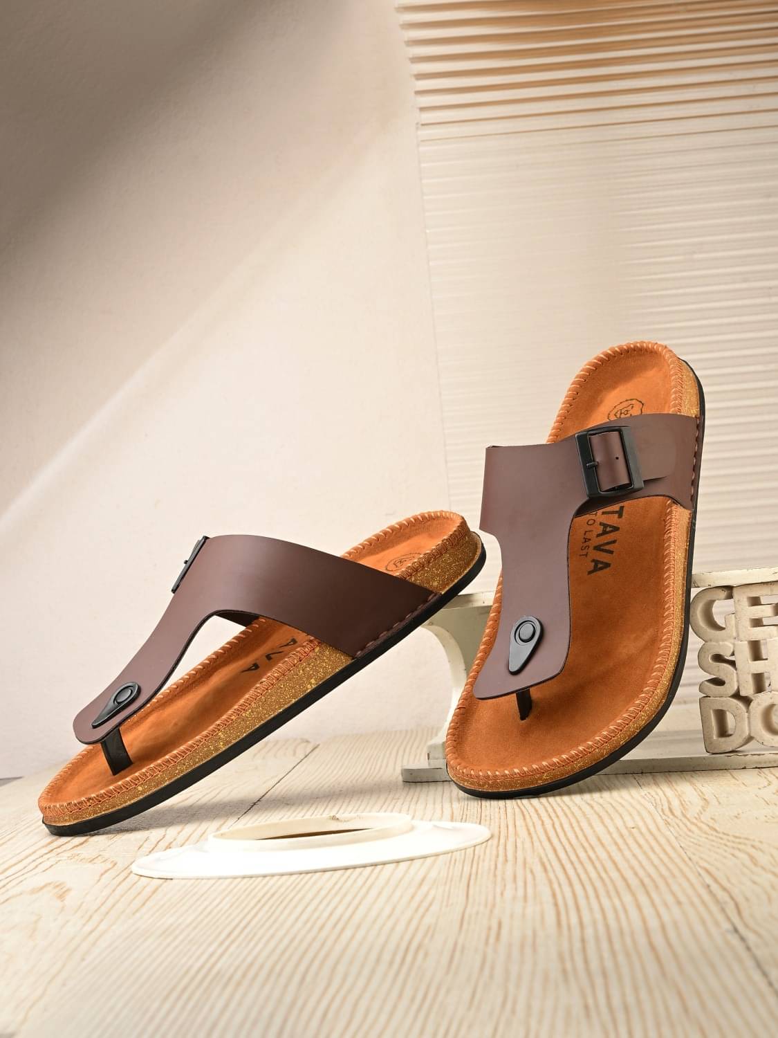     			Kastava Brown Men's Slide Flip Flop