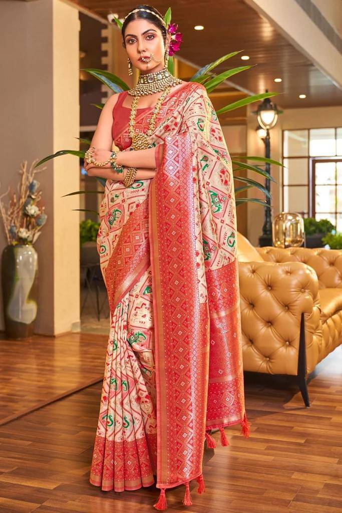     			Rameshwaram creative Silk Woven Banarasi saree With Unstitched Blouse Piece ( Cream )