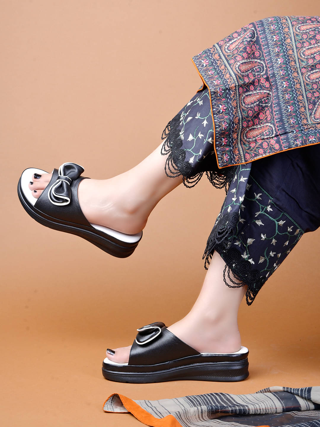 Shoetopia Black Women's Slip On Heels Shoetopia Black Women's Slip On Heels
