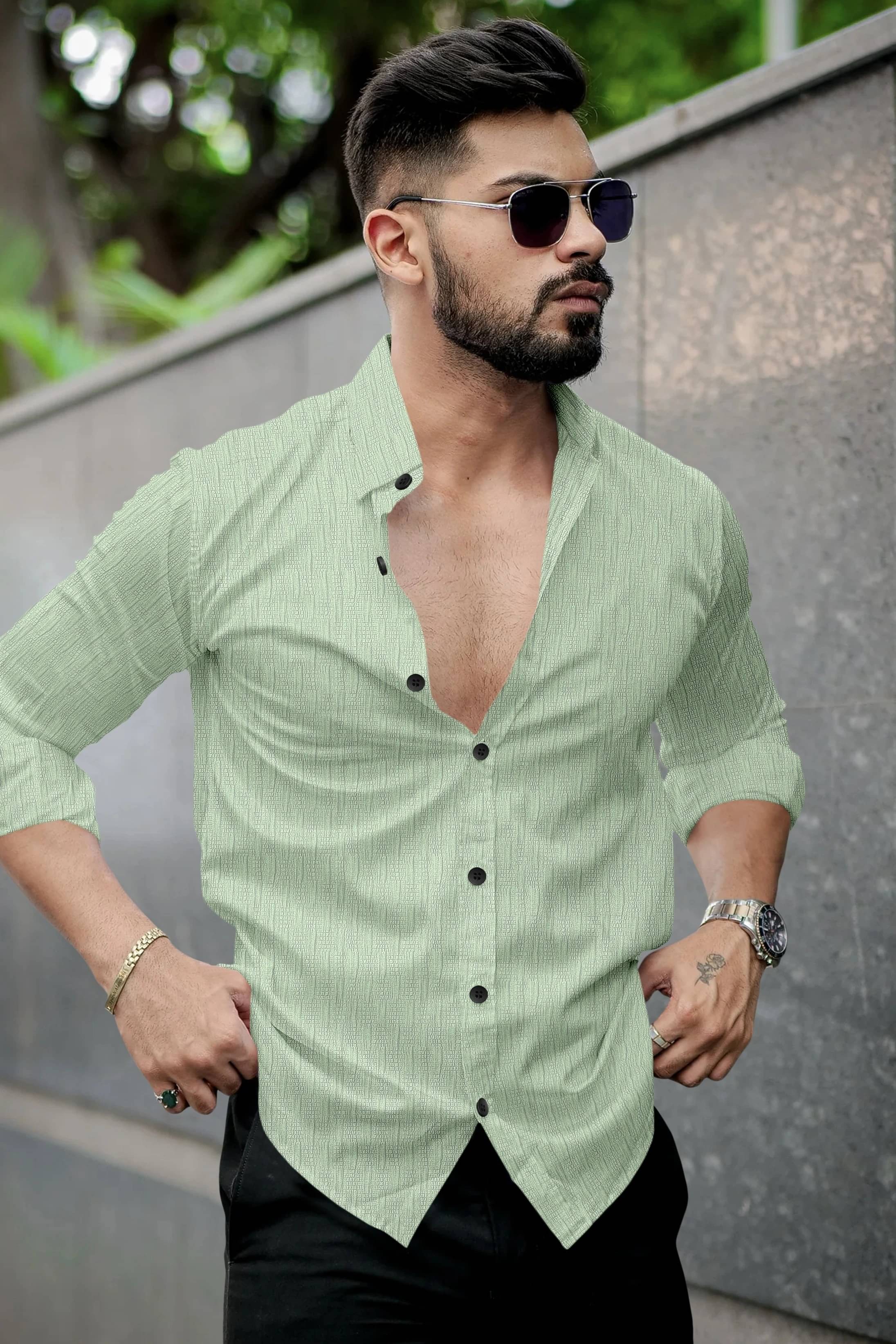 UPQUEDS Poly Cotton Regular Fit Self Design Full Sleeves Men's Casual Shirt - Light Green ( Pack of 1 ) UPQUEDS Poly Cotton Regular Fit Self Design Full Sleeves Men's Casual Shirt - Light Green ( Pack of 1 )