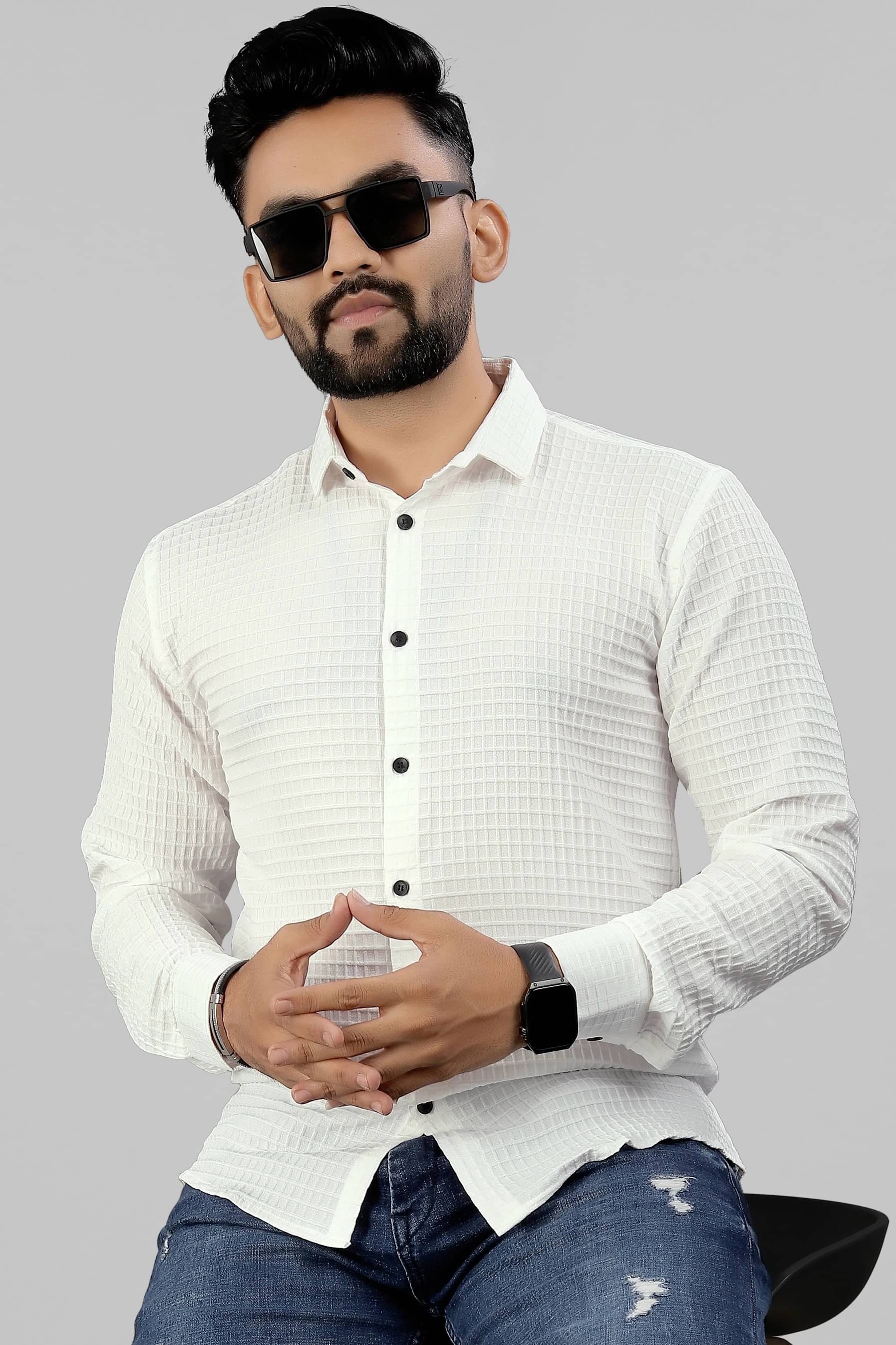     			UPQUEDS Polyester Regular Fit Self Design Full Sleeves Men's Casual Shirt - White ( Pack of 1 )